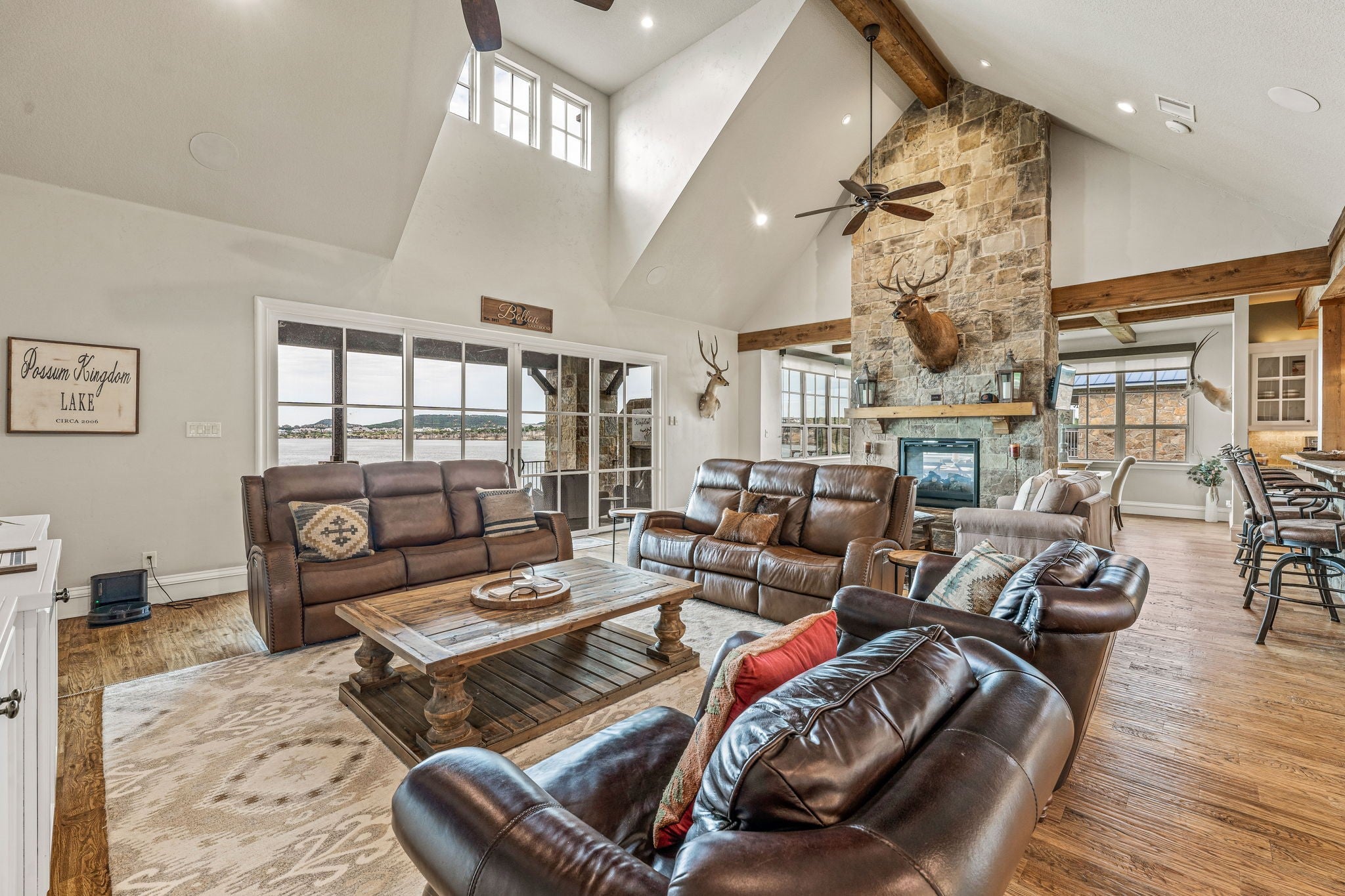 Graford, Texas, 76449, United States, ,6 BathroomsBathrooms,Residential,Active,1852724