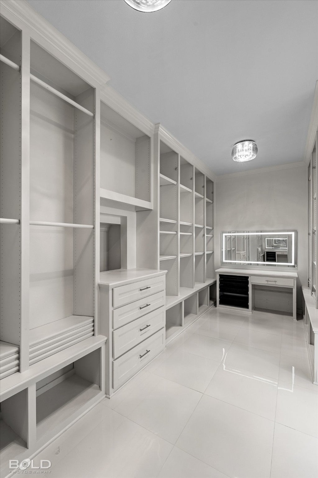 Shreveport, Louisiana, 71107, United States, 4 Bedrooms Bedrooms, ,5 BathroomsBathrooms,Residential,Active,1990582