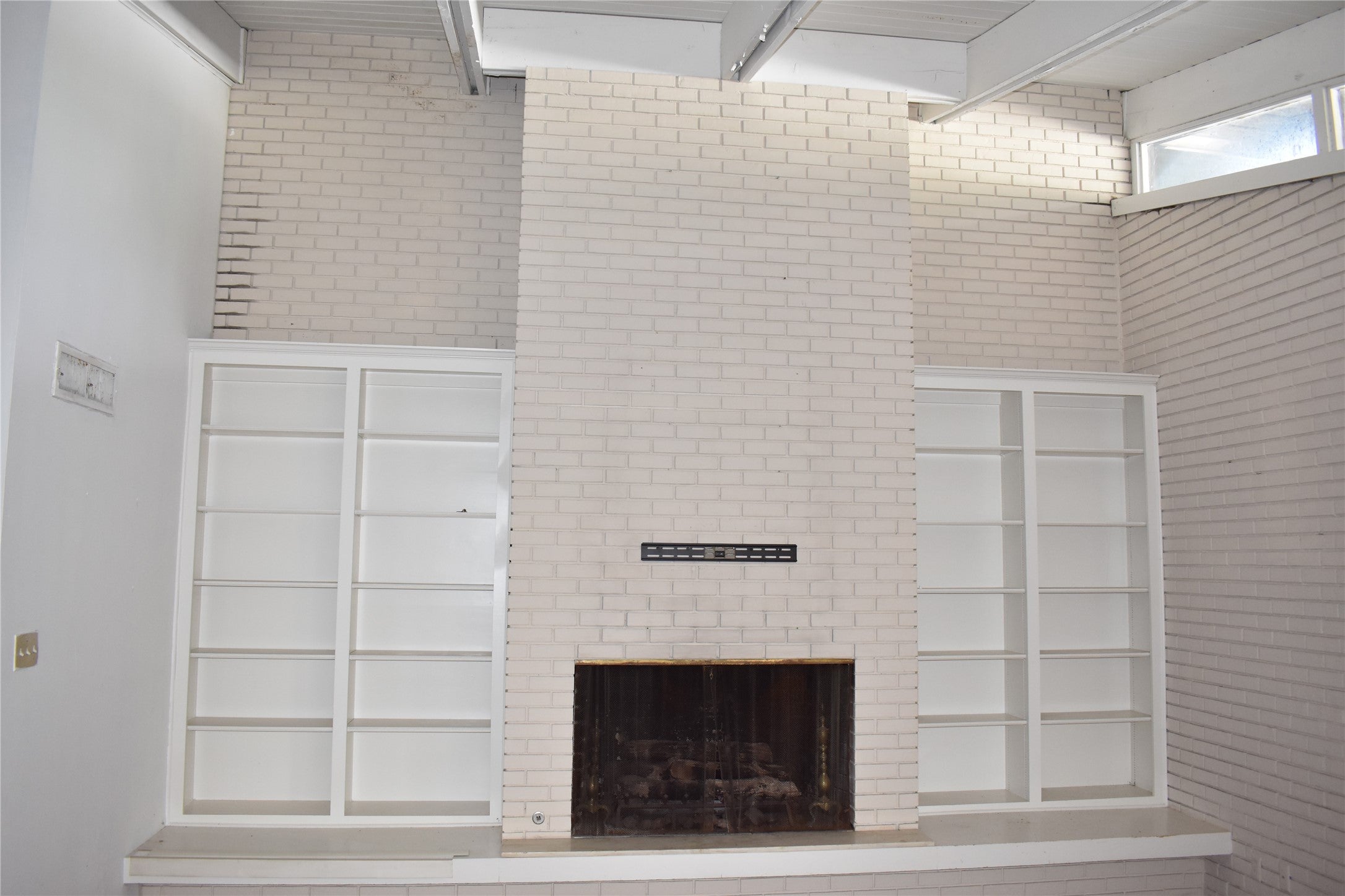 Dallas, Texas, 75225, United States, 4 Bedrooms Bedrooms, ,4 BathroomsBathrooms,Residential,Active,1922674