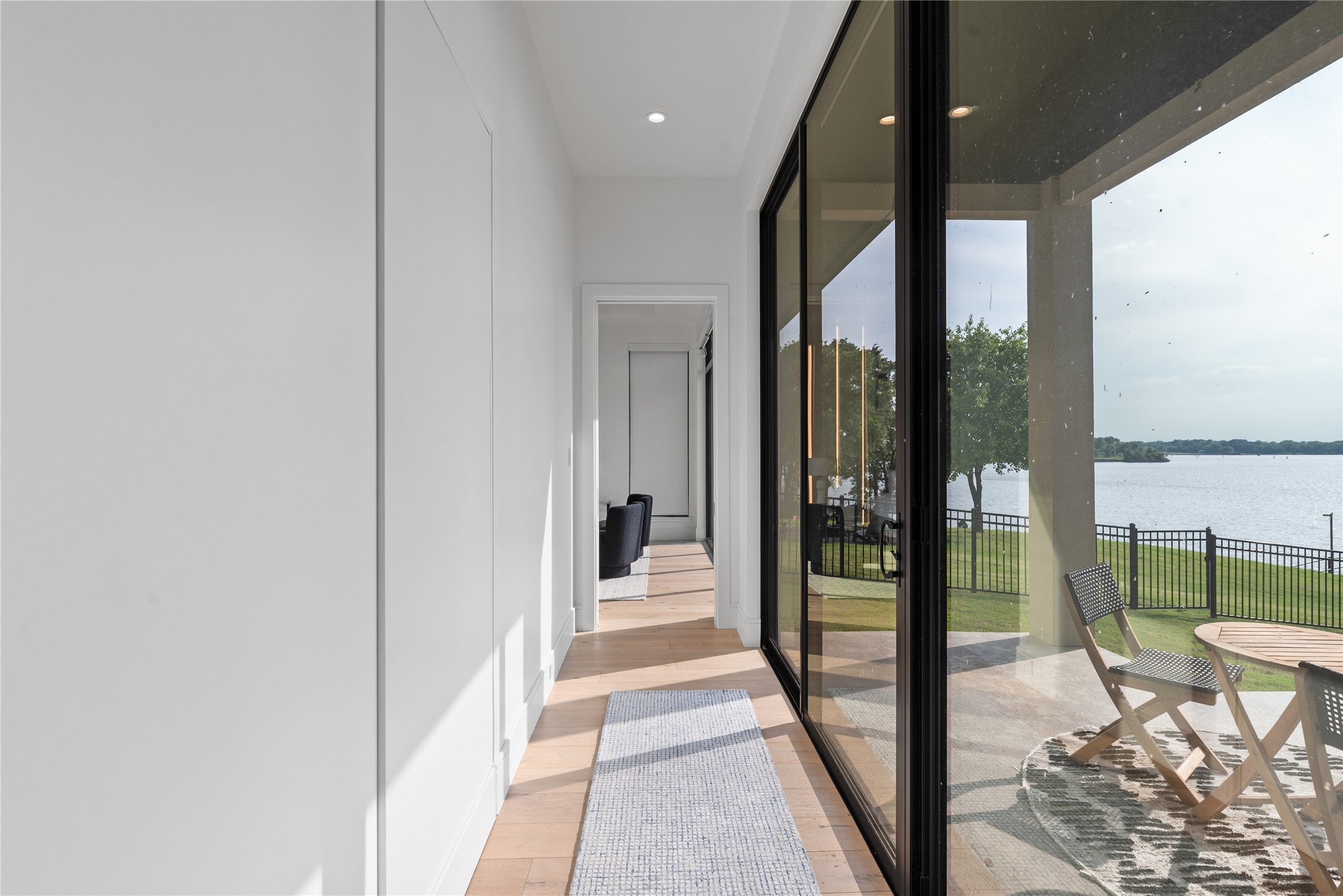 Streetman, Texas, 75859, United States, 5 Bedrooms Bedrooms, ,7 BathroomsBathrooms,Residential,Active,1988712