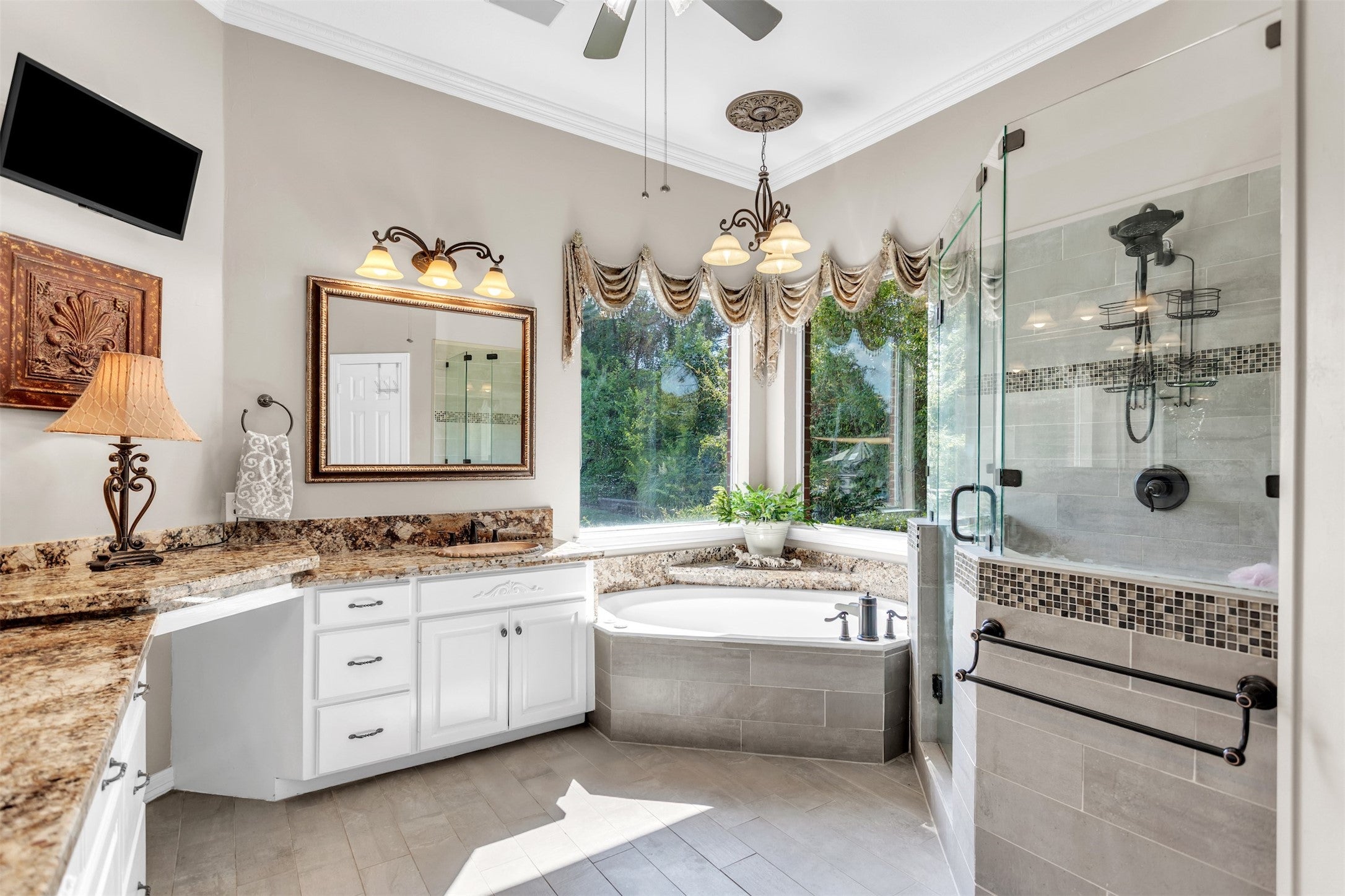 Rockwall, Texas, 75032, United States, 5 Bedrooms Bedrooms, ,4 BathroomsBathrooms,Residential,Active,1961937