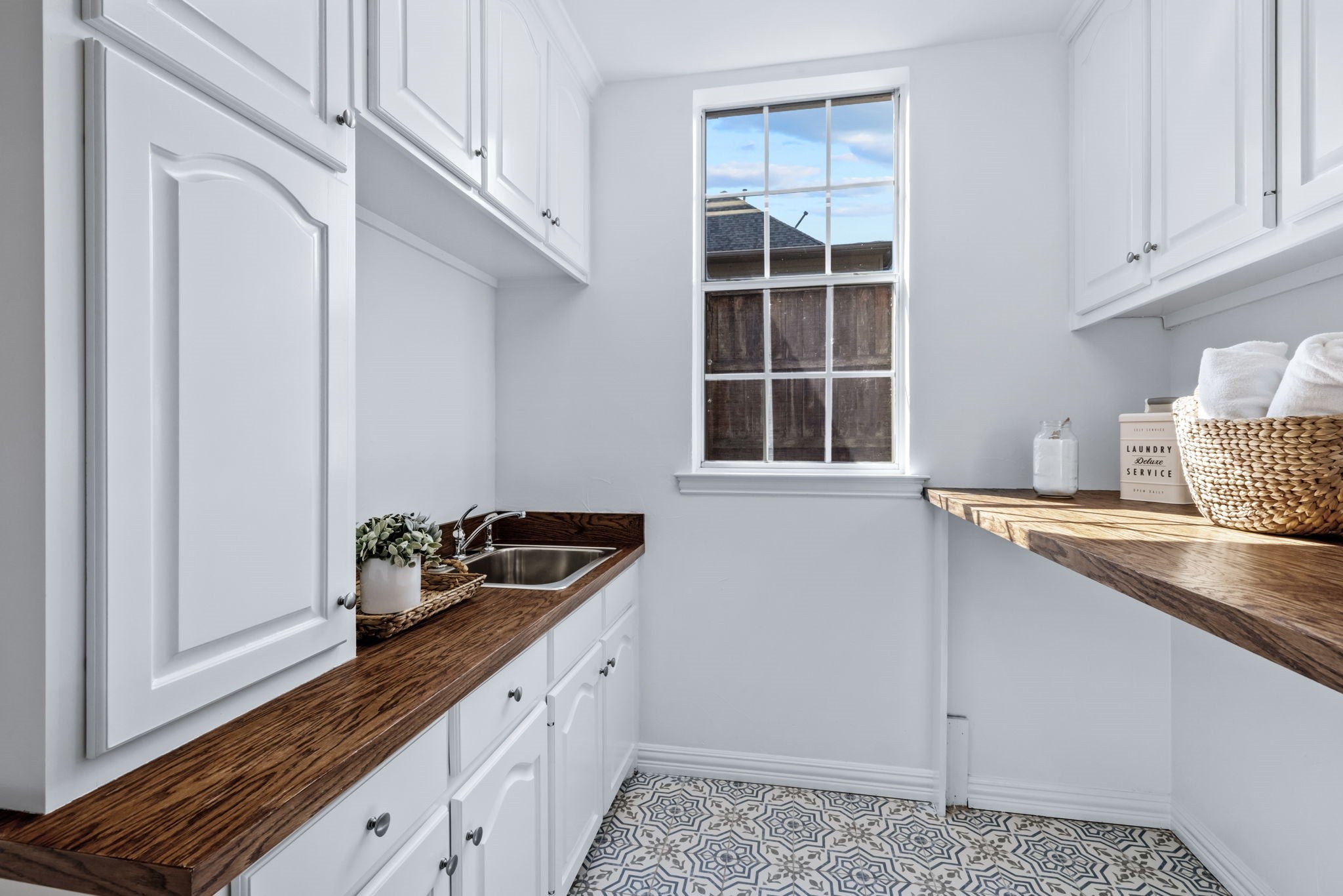 Plano, Texas, 75093, United States, 4 Bedrooms Bedrooms, ,5 BathroomsBathrooms,Residential,Active,1945444