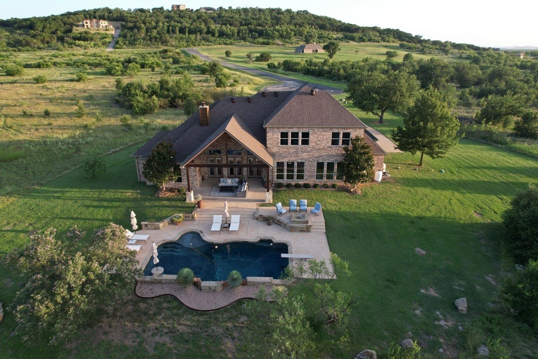 Graford, Texas, 76449, United States, 5 Bedrooms Bedrooms, ,4 BathroomsBathrooms,Residential,Active,1902943
