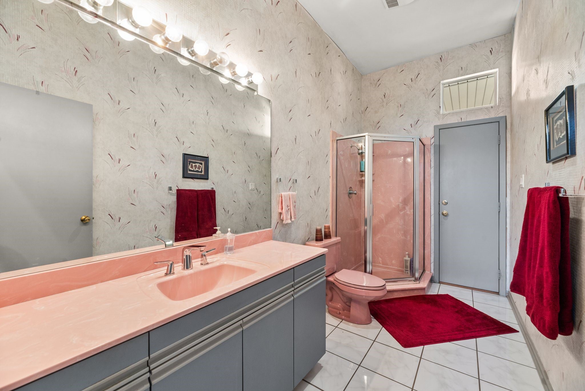 Kerens, Texas, 75144, United States, 5 Bedrooms Bedrooms, ,4 BathroomsBathrooms,Residential,Active,2020765