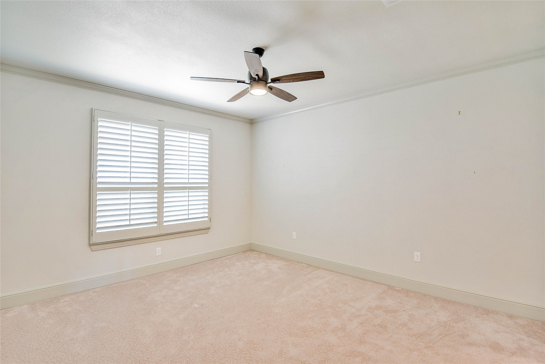 Granbury, Texas, 76048, United States, 3 Bedrooms Bedrooms, ,3 BathroomsBathrooms,Residential,Active,1828685