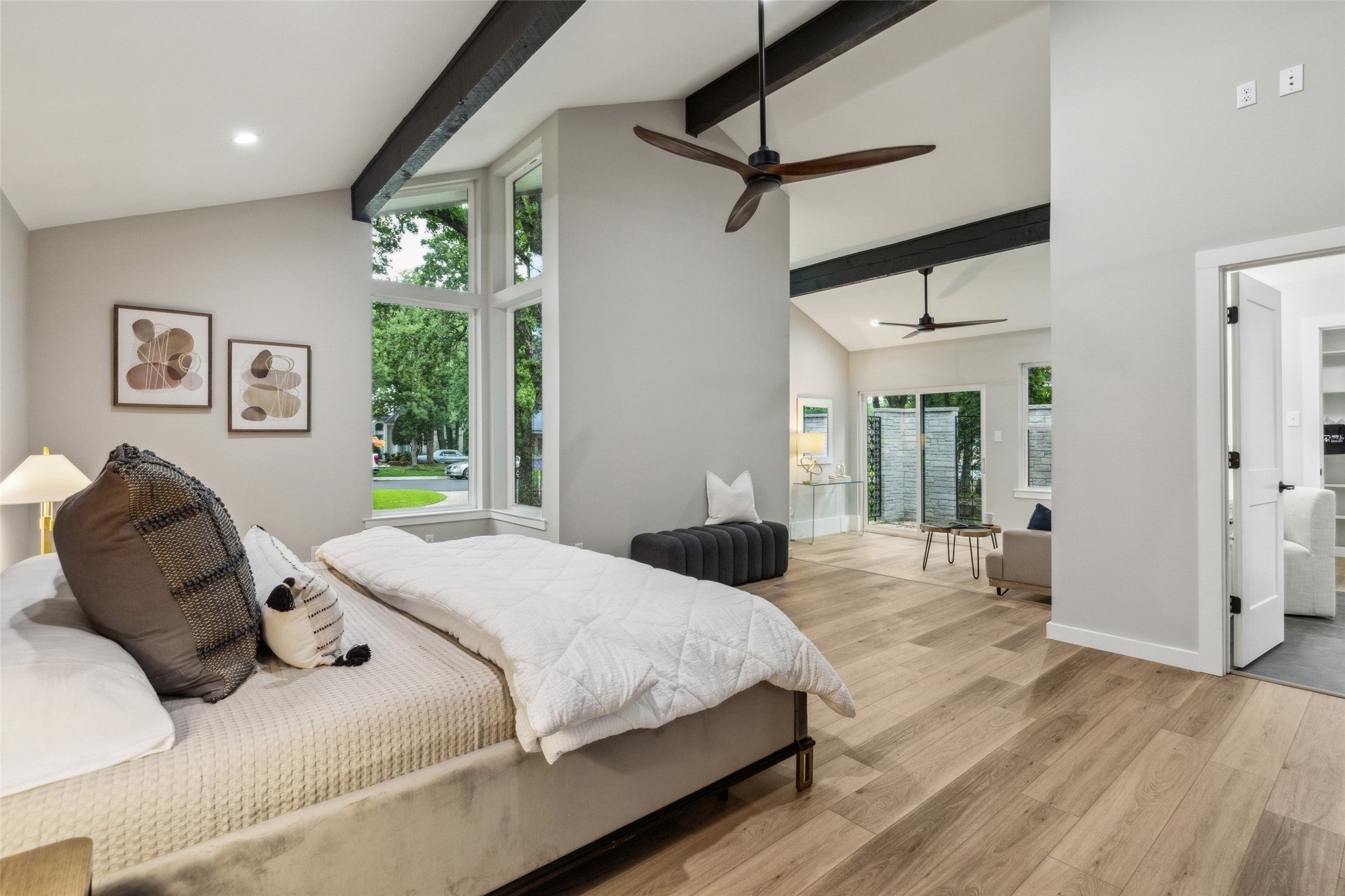 Colleyville, Texas, 76034, United States, 5 Bedrooms Bedrooms, ,4 BathroomsBathrooms,Residential,Active,1832302