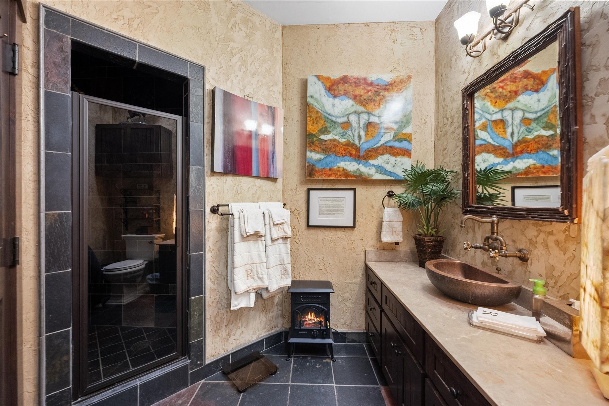 Fort Worth, Texas, 76102, United States, ,3 BathroomsBathrooms,Residential,Active,1808184