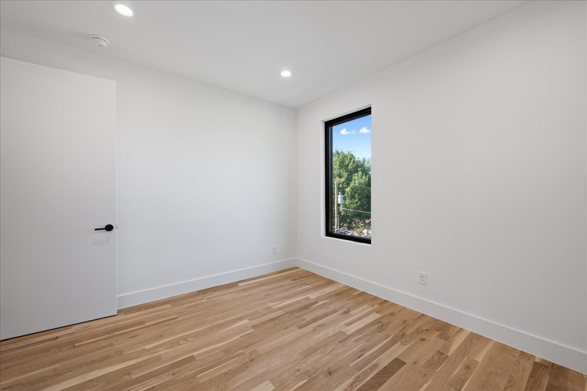 Dallas, Texas, 75204, United States, 4 Bedrooms Bedrooms, ,4 BathroomsBathrooms,Residential,Active,1929655