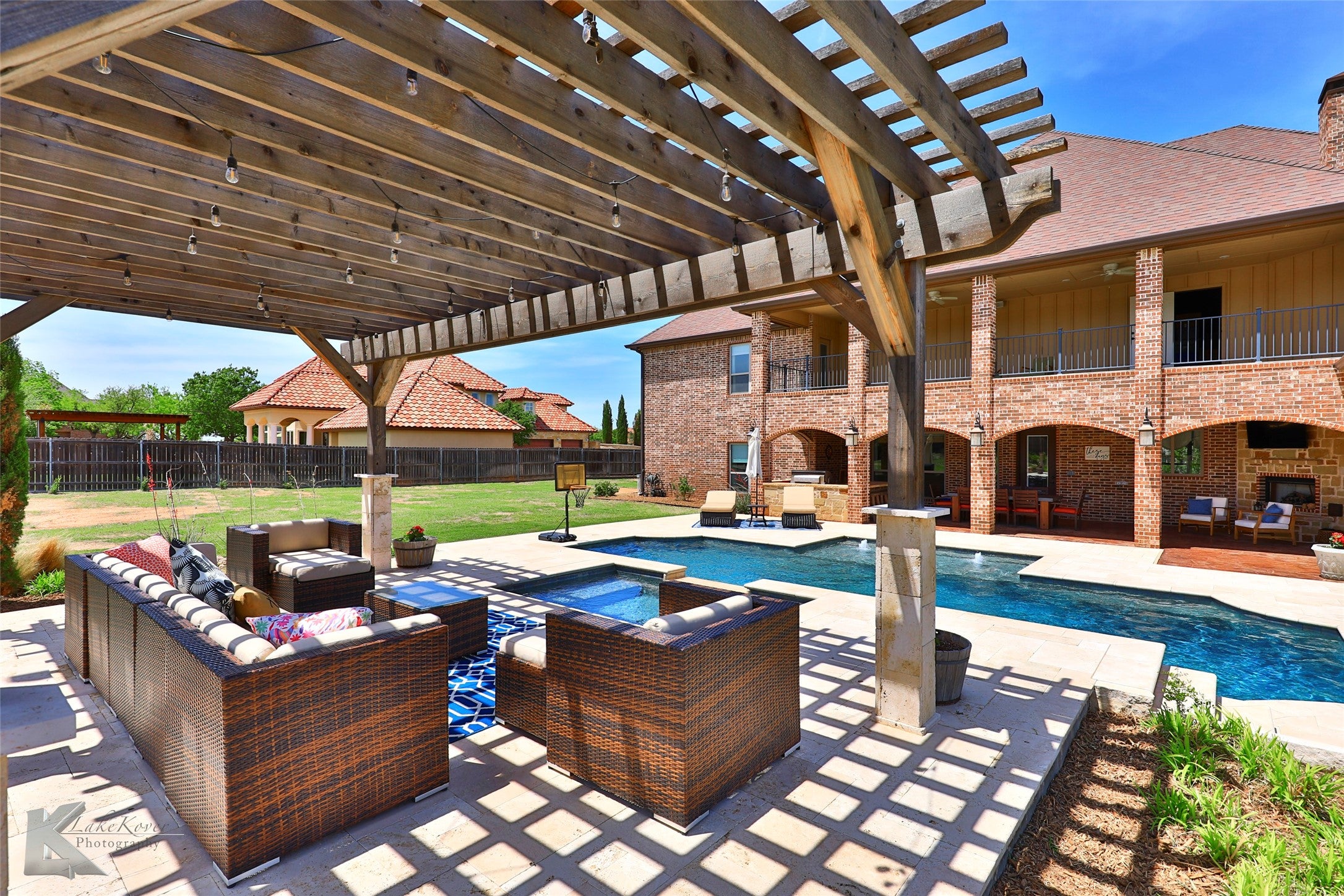 Abilene, Texas, 79602, United States, 5 Bedrooms Bedrooms, ,8 BathroomsBathrooms,Residential,Active,1762874
