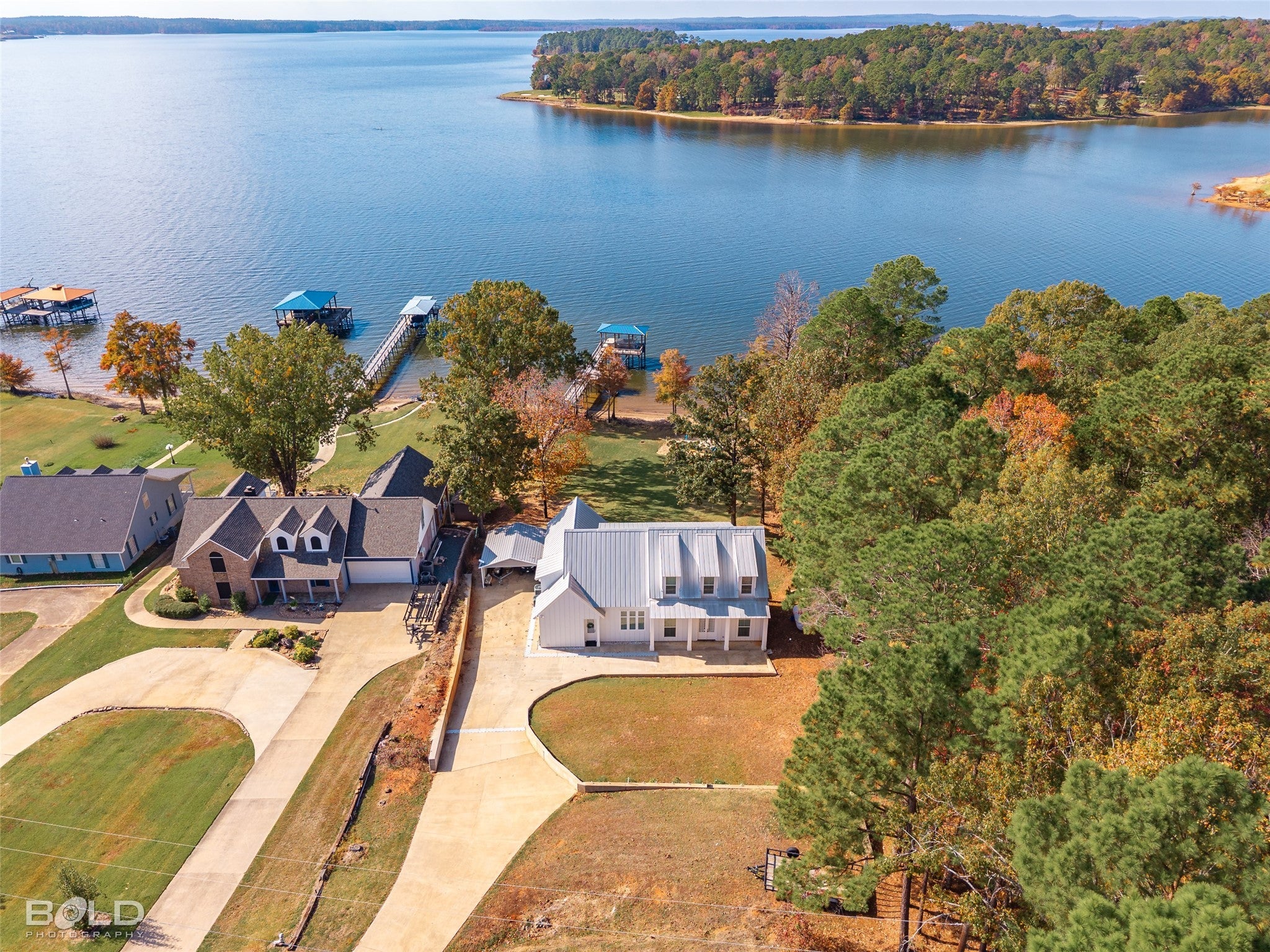 Many, Louisiana, 71449, United States, 3 Bedrooms Bedrooms, ,4 BathroomsBathrooms,Residential,Active,1993970