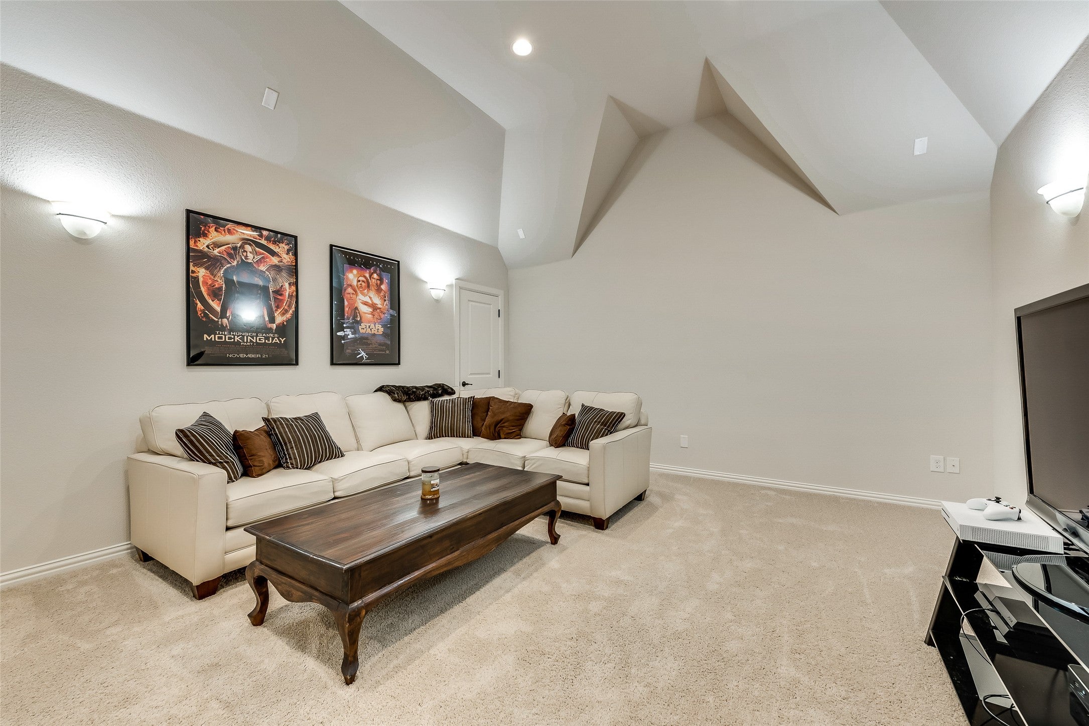 Keller, Texas, 76248, United States, 5 Bedrooms Bedrooms, ,7 BathroomsBathrooms,Residential,Active,2006850