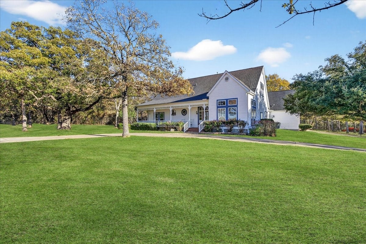 Scurry, Texas, 75158, United States, 4 Bedrooms Bedrooms, ,3 BathroomsBathrooms,Residential,Active,2007195