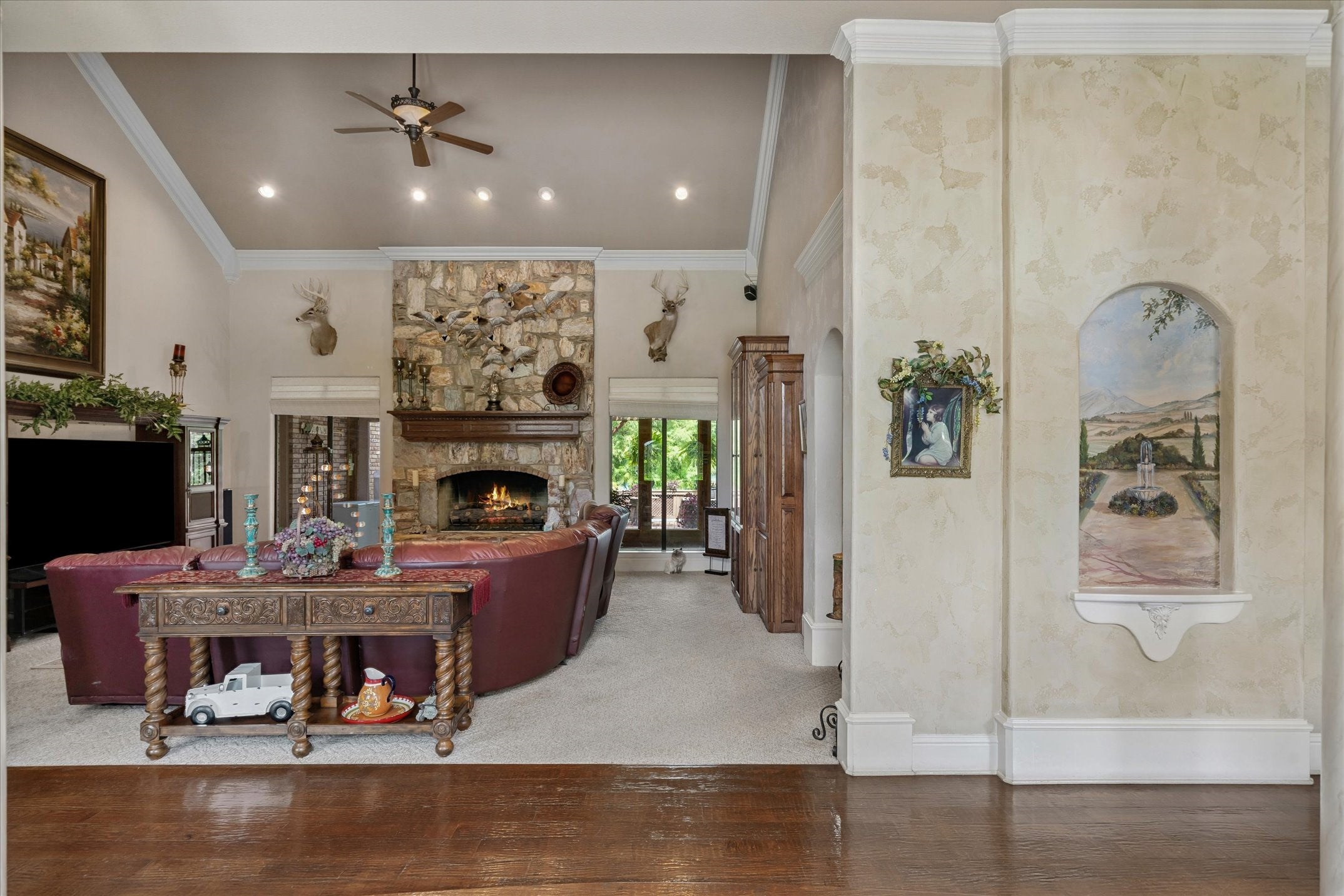 Mabank, Texas, 75156, United States, 5 Bedrooms Bedrooms, ,6 BathroomsBathrooms,Residential,Active,1894194