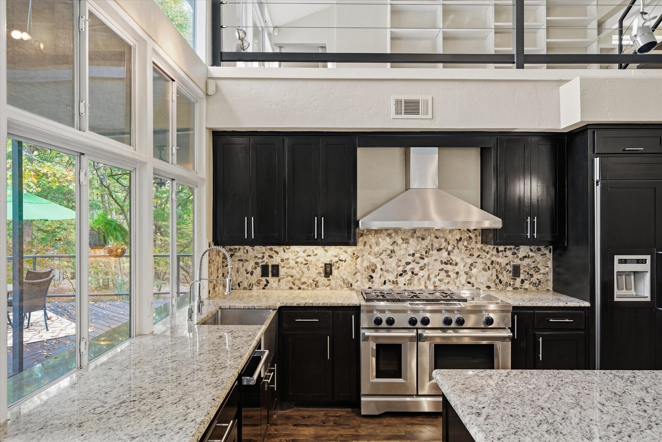 Terrell, Texas, 75160, United States, 3 Bedrooms Bedrooms, ,3 BathroomsBathrooms,Residential,Active,1995244