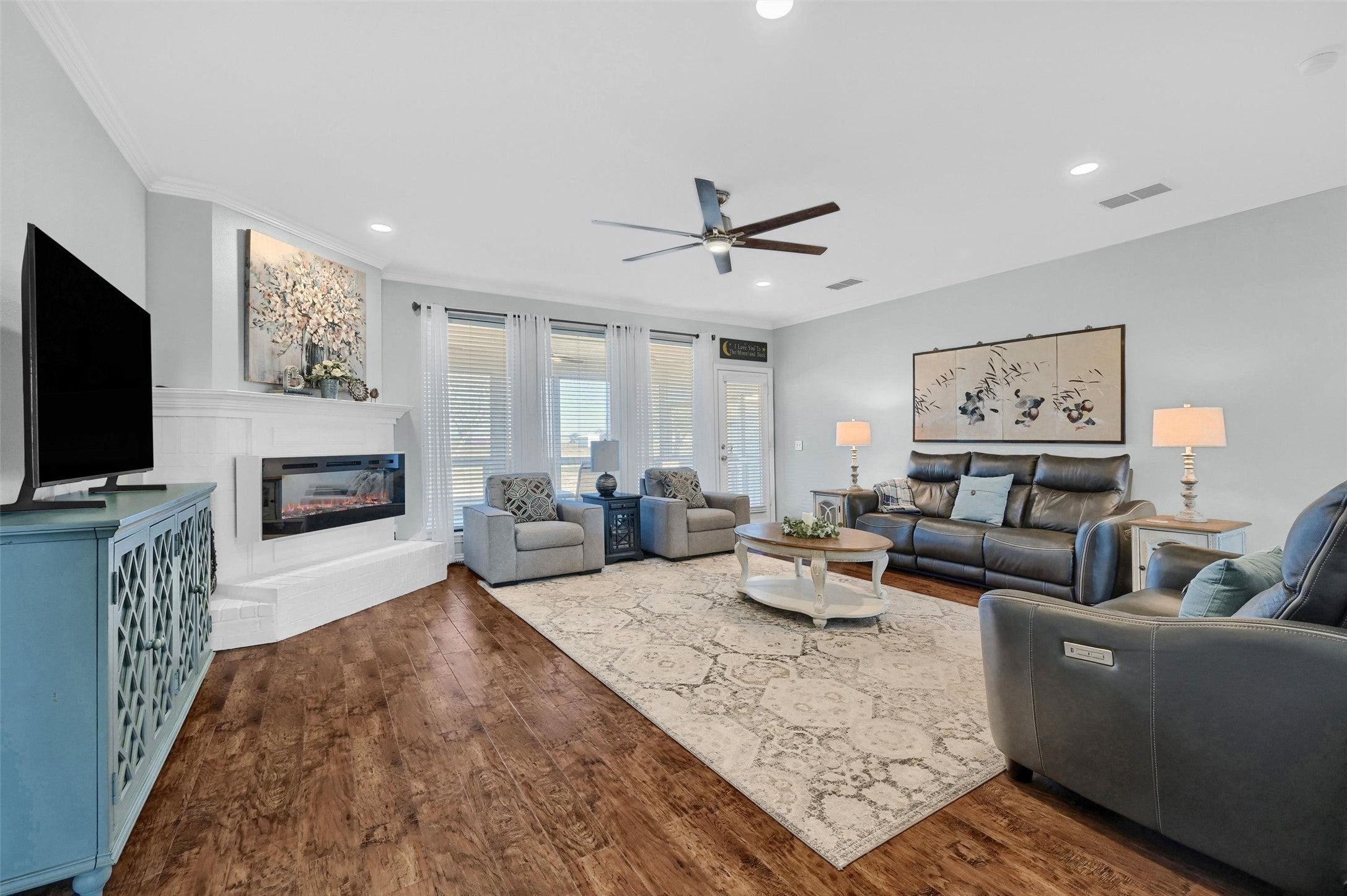 Tioga, Texas, 76271, United States, ,7 BathroomsBathrooms,Residential,Active,1841304