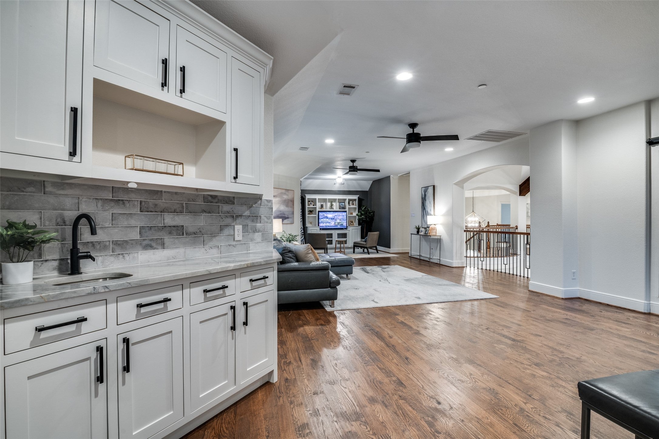 Allen, Texas, 75002, United States, 6 Bedrooms Bedrooms, ,6 BathroomsBathrooms,Residential,Pending,1988728