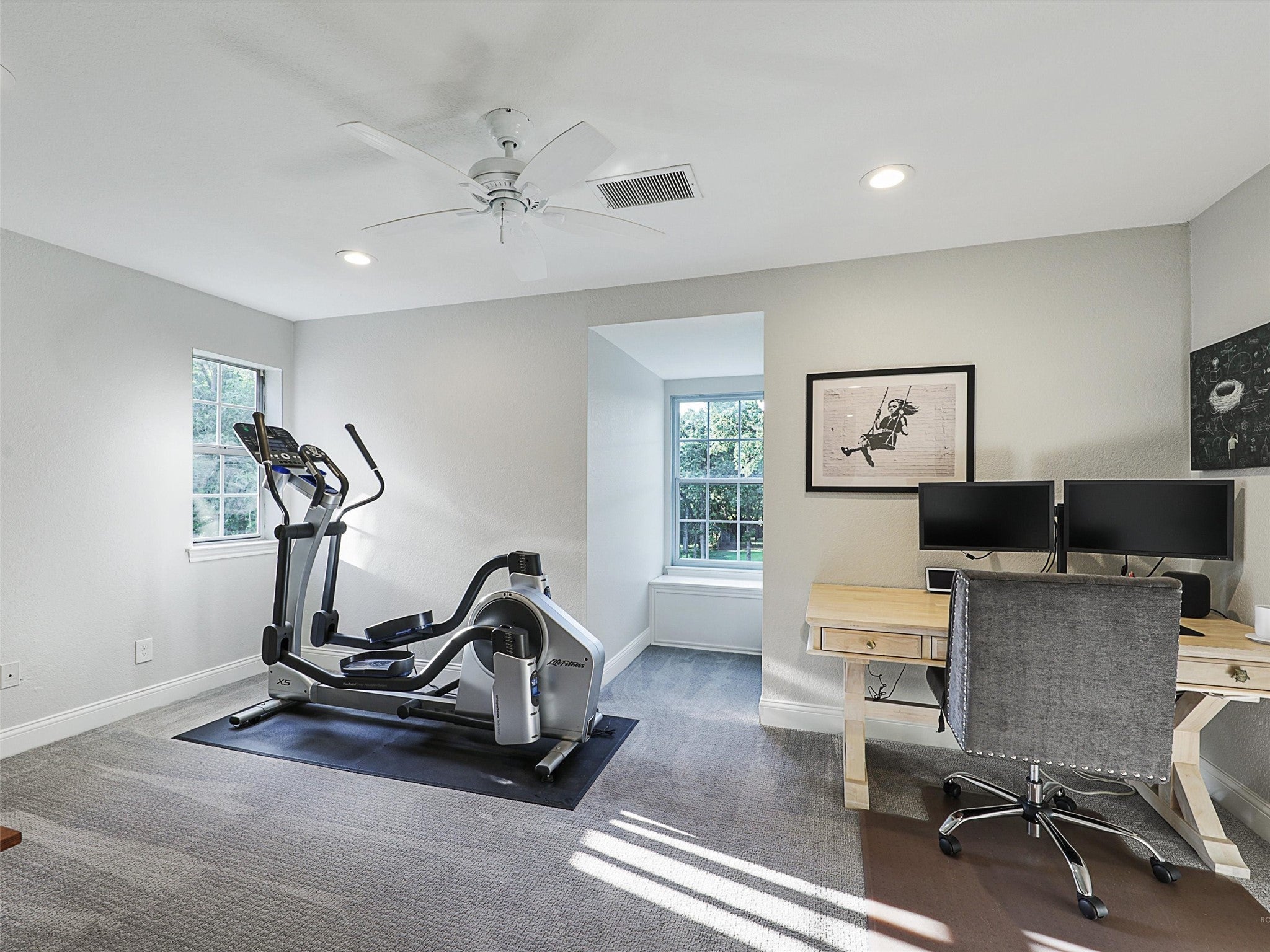 Southlake, Texas, 76092, United States, 5 Bedrooms Bedrooms, ,4 BathroomsBathrooms,Residential,Active,1894222