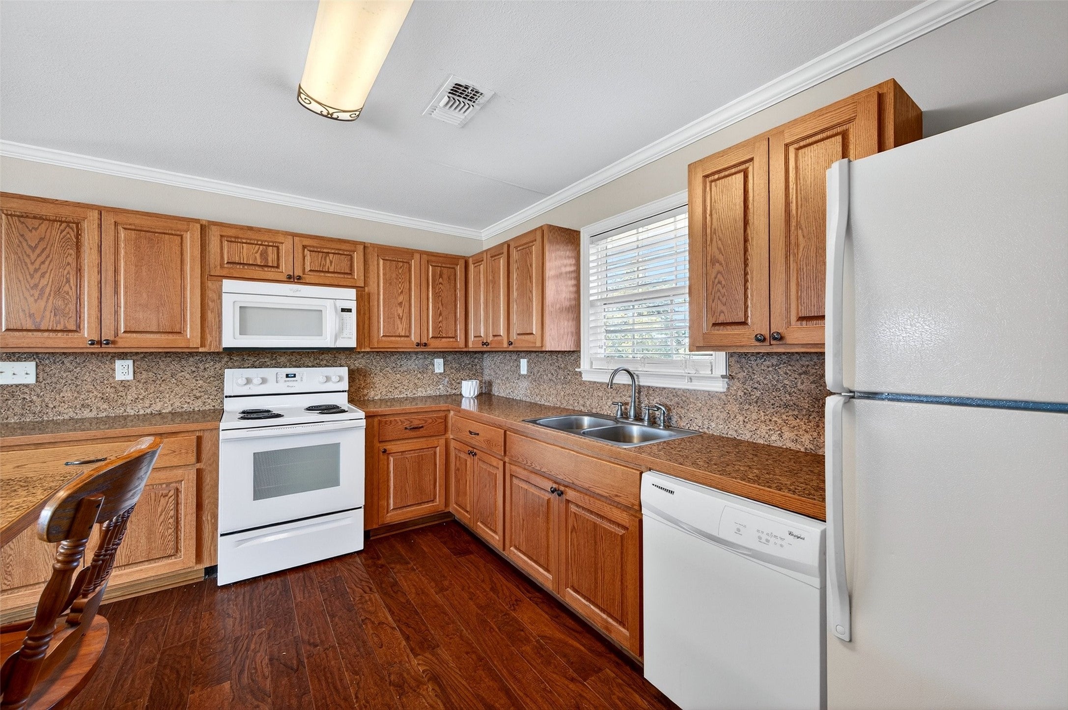 Sherman, Texas, 75090, United States, 3 Bedrooms Bedrooms, ,2 BathroomsBathrooms,Residential,Active,2006784