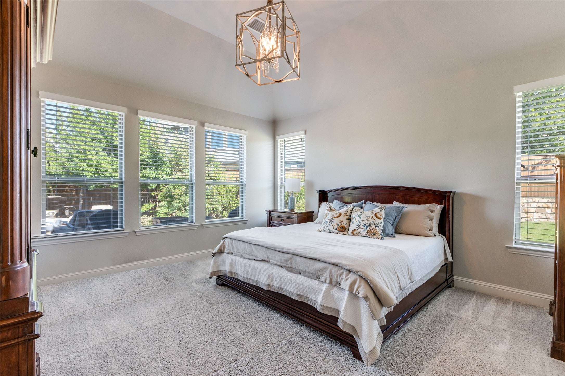 Frisco, Texas, 75033, United States, 5 Bedrooms Bedrooms, ,4 BathroomsBathrooms,Residential,Active,1971778