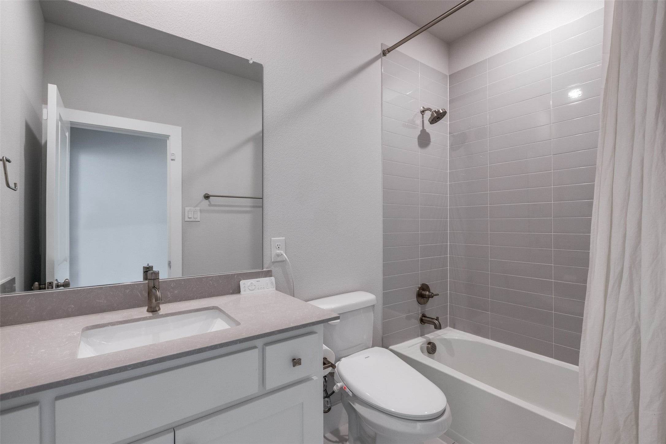 Frisco, Texas, 75035, United States, 5 Bedrooms Bedrooms, ,6 BathroomsBathrooms,Residential,Active,1909632