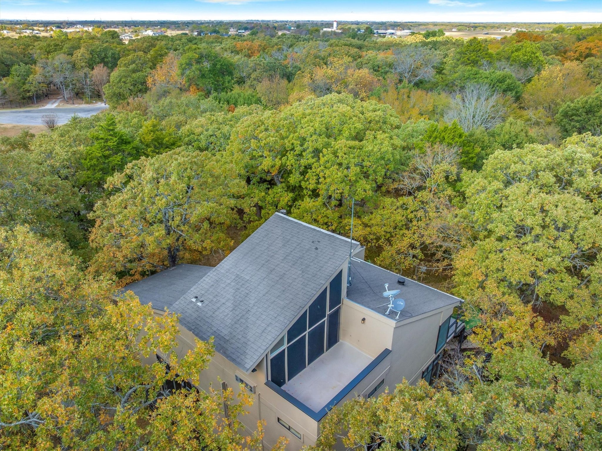 Terrell, Texas, 75160, United States, 3 Bedrooms Bedrooms, ,3 BathroomsBathrooms,Residential,Active,1995244