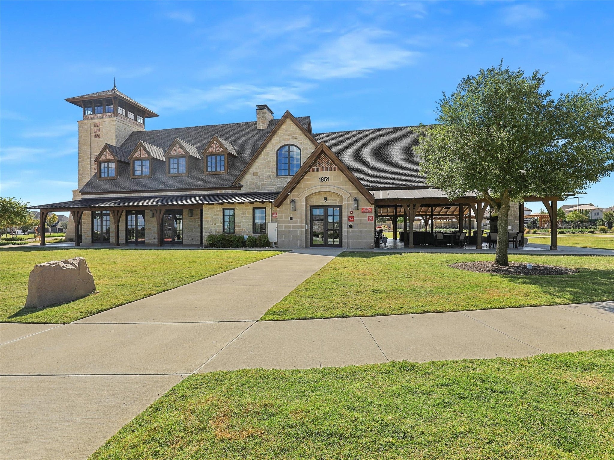 Prosper, Texas, 75078, United States, 4 Bedrooms Bedrooms, ,5 BathroomsBathrooms,Residential,Active,1953403