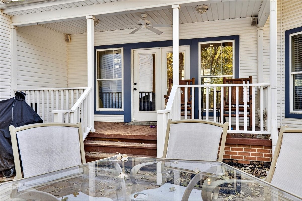 Scurry, Texas, 75158, United States, 4 Bedrooms Bedrooms, ,3 BathroomsBathrooms,Residential,Active,2007195