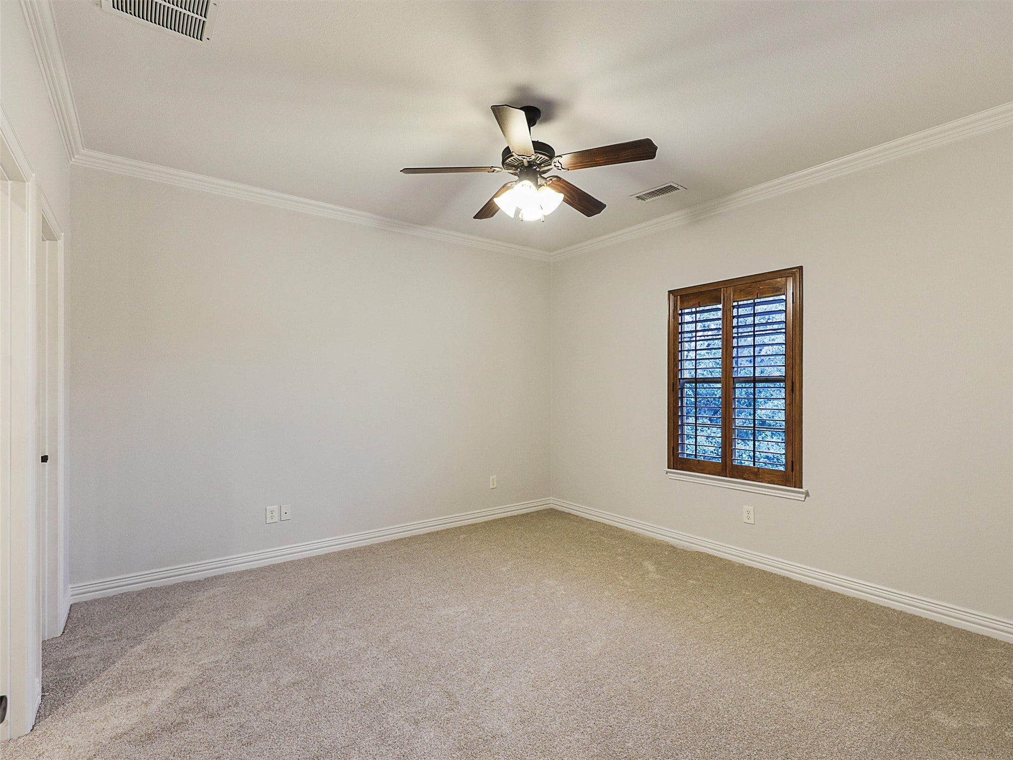 Frisco, Texas, 75033, United States, 5 Bedrooms Bedrooms, ,6 BathroomsBathrooms,Residential,Active,1894539