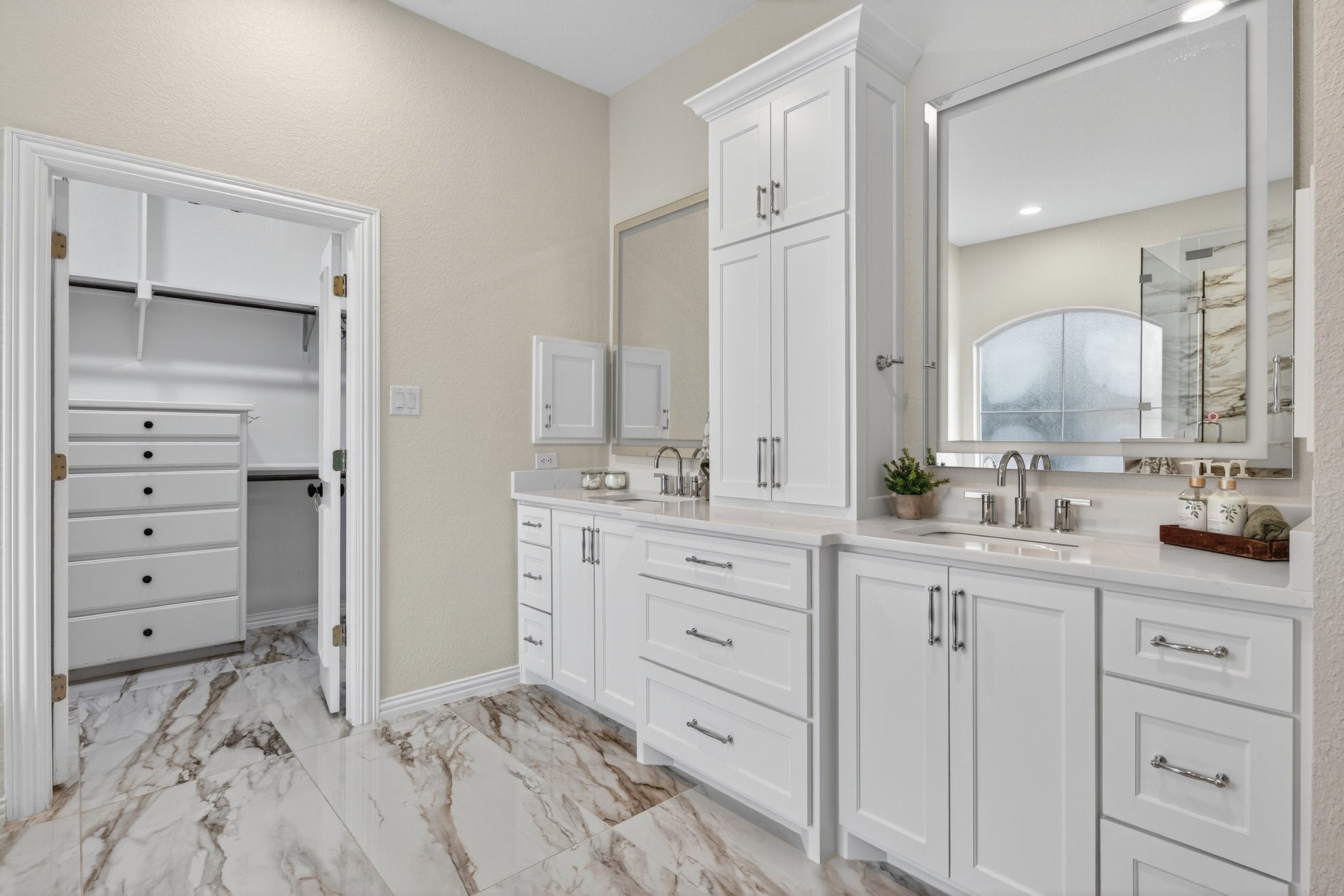 Southlake, Texas, 76092, United States, 4 Bedrooms Bedrooms, ,4 BathroomsBathrooms,Residential,Active,1969768