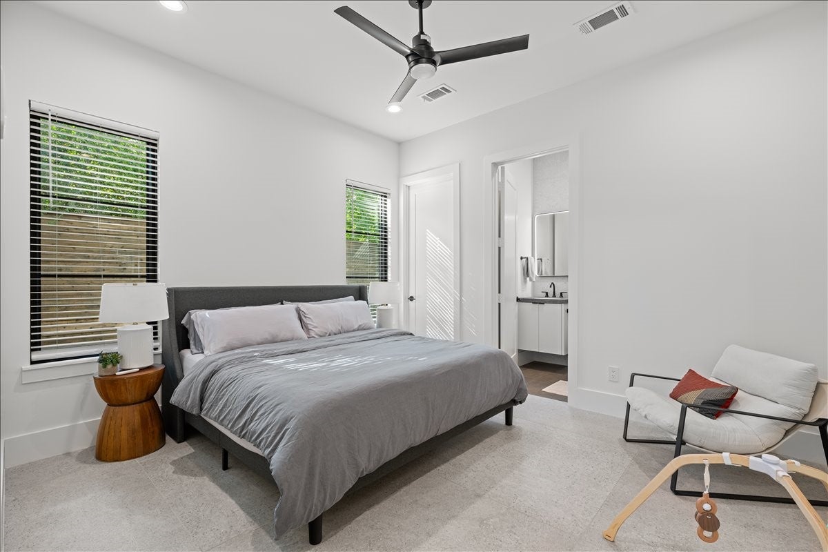 Dallas, Texas, 75206, United States, 4 Bedrooms Bedrooms, ,5 BathroomsBathrooms,Residential,Active,1967298