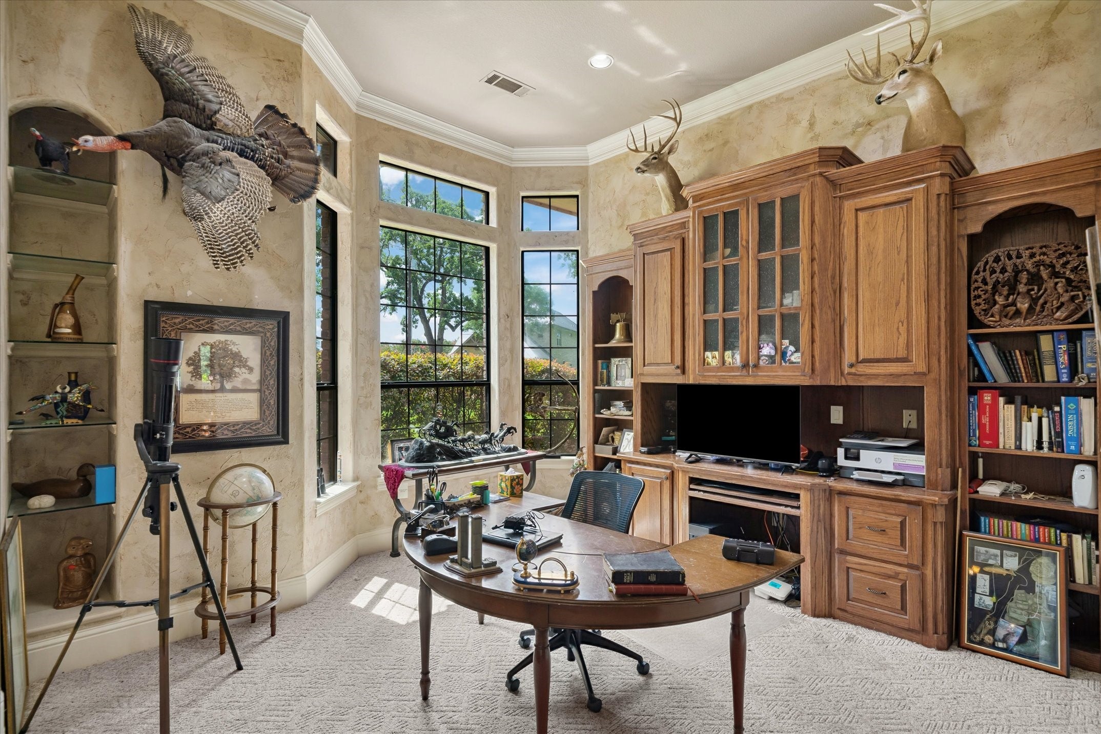 Mabank, Texas, 75156, United States, 5 Bedrooms Bedrooms, ,6 BathroomsBathrooms,Residential,Active,1894194