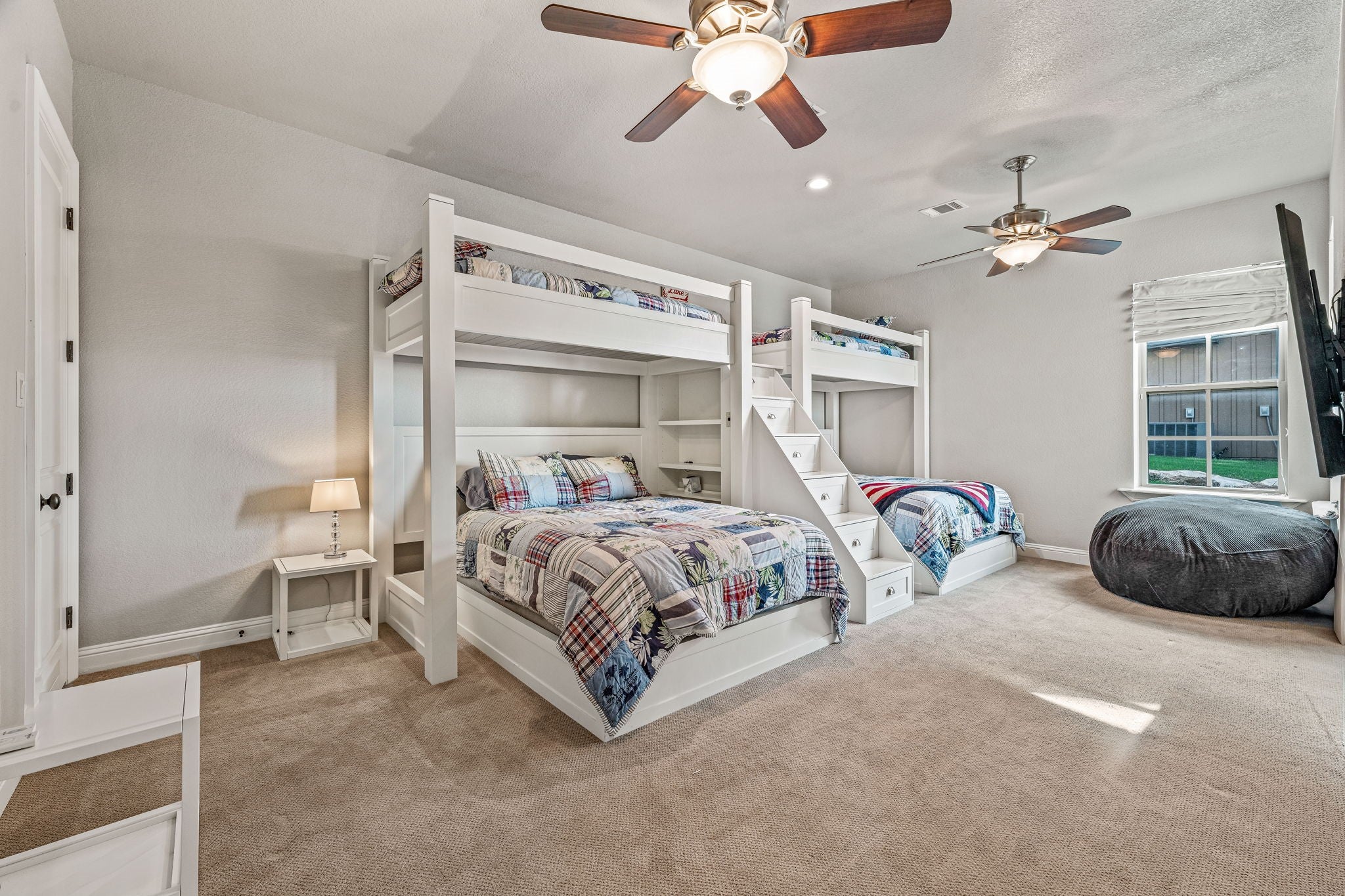 Graford, Texas, 76449, United States, ,6 BathroomsBathrooms,Residential,Active,1852724