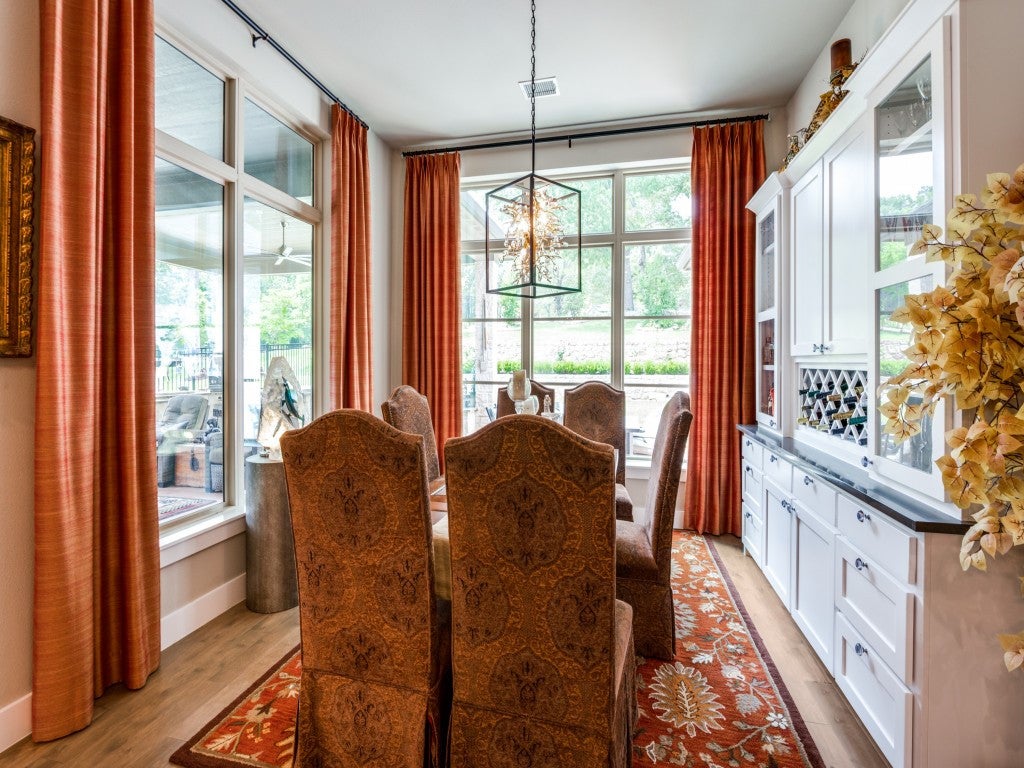 Tyler, Texas, 75709, United States, 4 Bedrooms Bedrooms, ,5 BathroomsBathrooms,Residential,Active,2015815