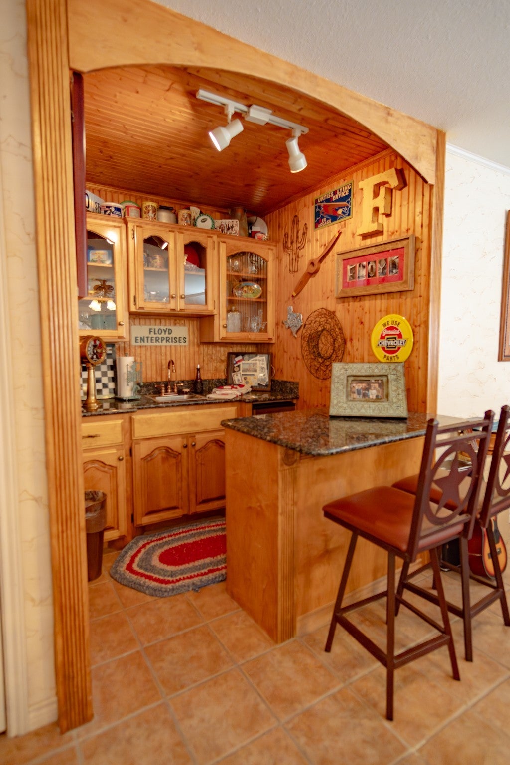 Bonham, Texas, 75418, United States, 4 Bedrooms Bedrooms, ,5 BathroomsBathrooms,Residential,Active,1988725