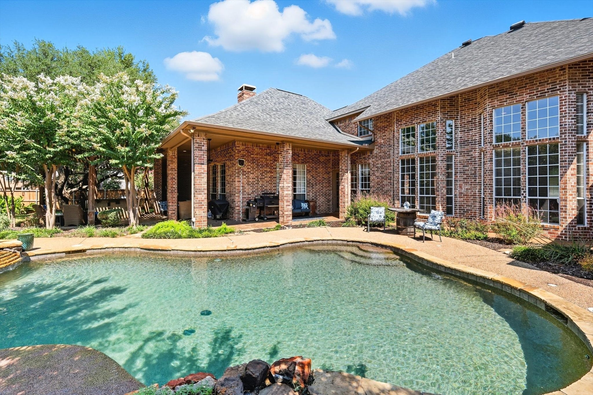 Flower Mound, Texas, 75028, United States, 4 Bedrooms Bedrooms, ,4 BathroomsBathrooms,Residential,Active,1951804
