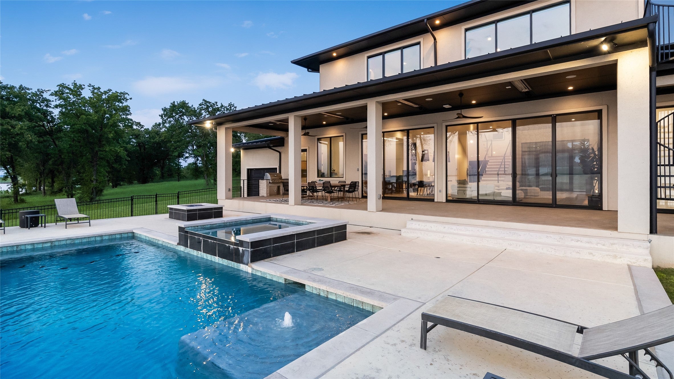 Streetman, Texas, 75859, United States, 5 Bedrooms Bedrooms, ,7 BathroomsBathrooms,Residential,Active,1988712