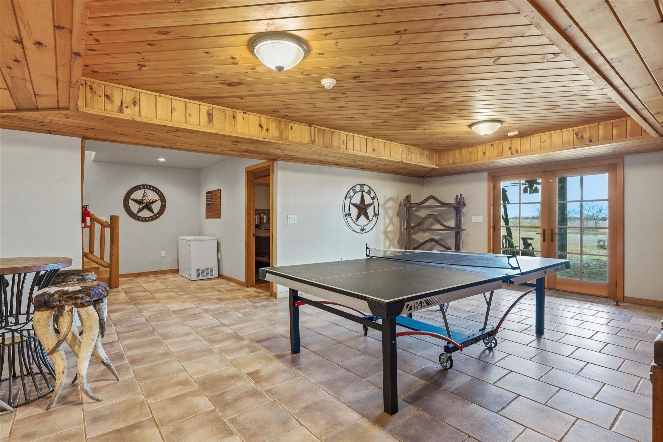 Palmer, Texas, 75152, United States, 6 Bedrooms Bedrooms, ,5 BathroomsBathrooms,Residential,Active,2010532