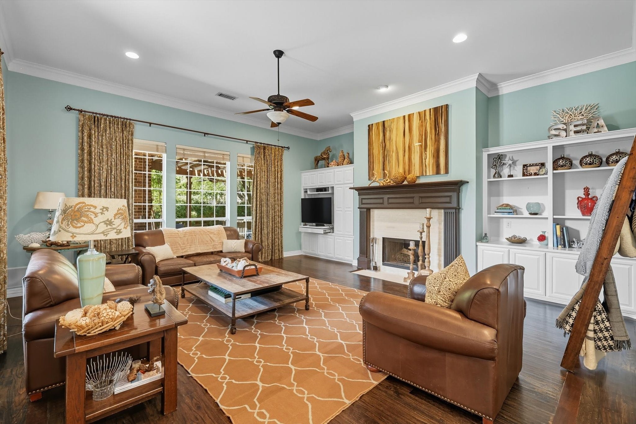 Flower Mound, Texas, 75028, United States, 4 Bedrooms Bedrooms, ,4 BathroomsBathrooms,Residential,Active,1951804