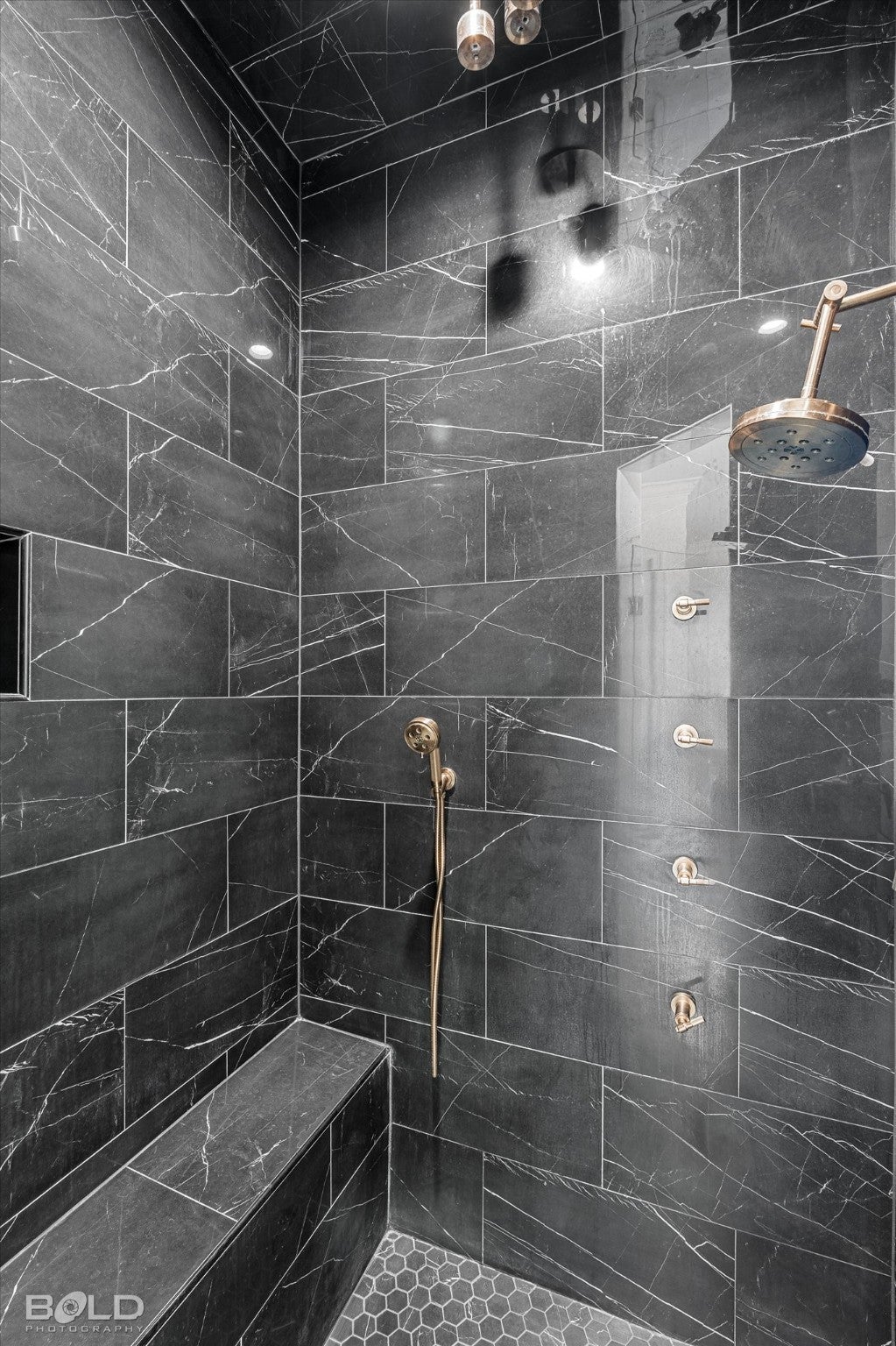 Shreveport, Louisiana, 71107, United States, 4 Bedrooms Bedrooms, ,5 BathroomsBathrooms,Residential,Active,1990582