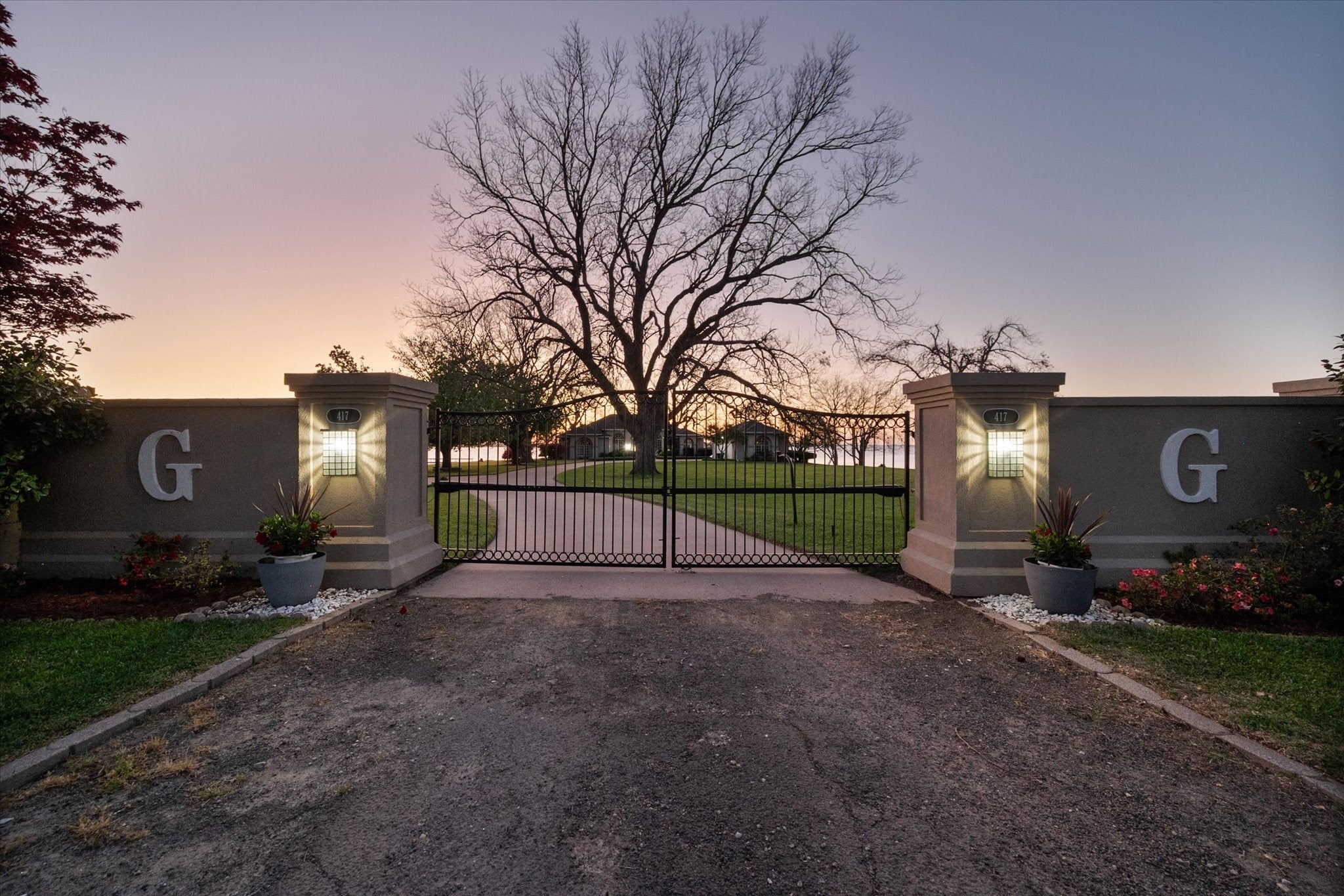 Kerens, Texas, 75144, United States, 5 Bedrooms Bedrooms, ,4 BathroomsBathrooms,Residential,Active,2020765