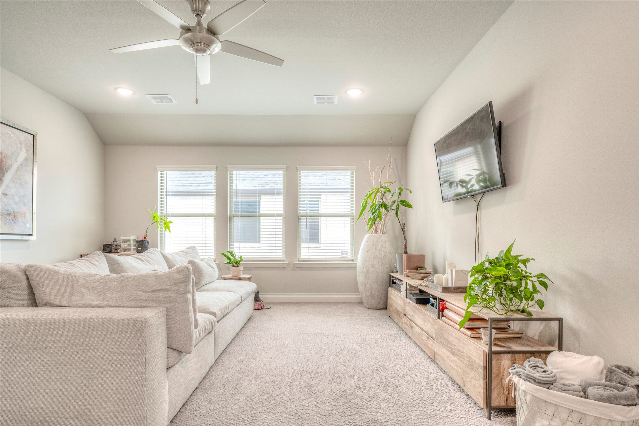 Allen, Texas, 75013, United States, ,5 BathroomsBathrooms,Residential,Active,1843824