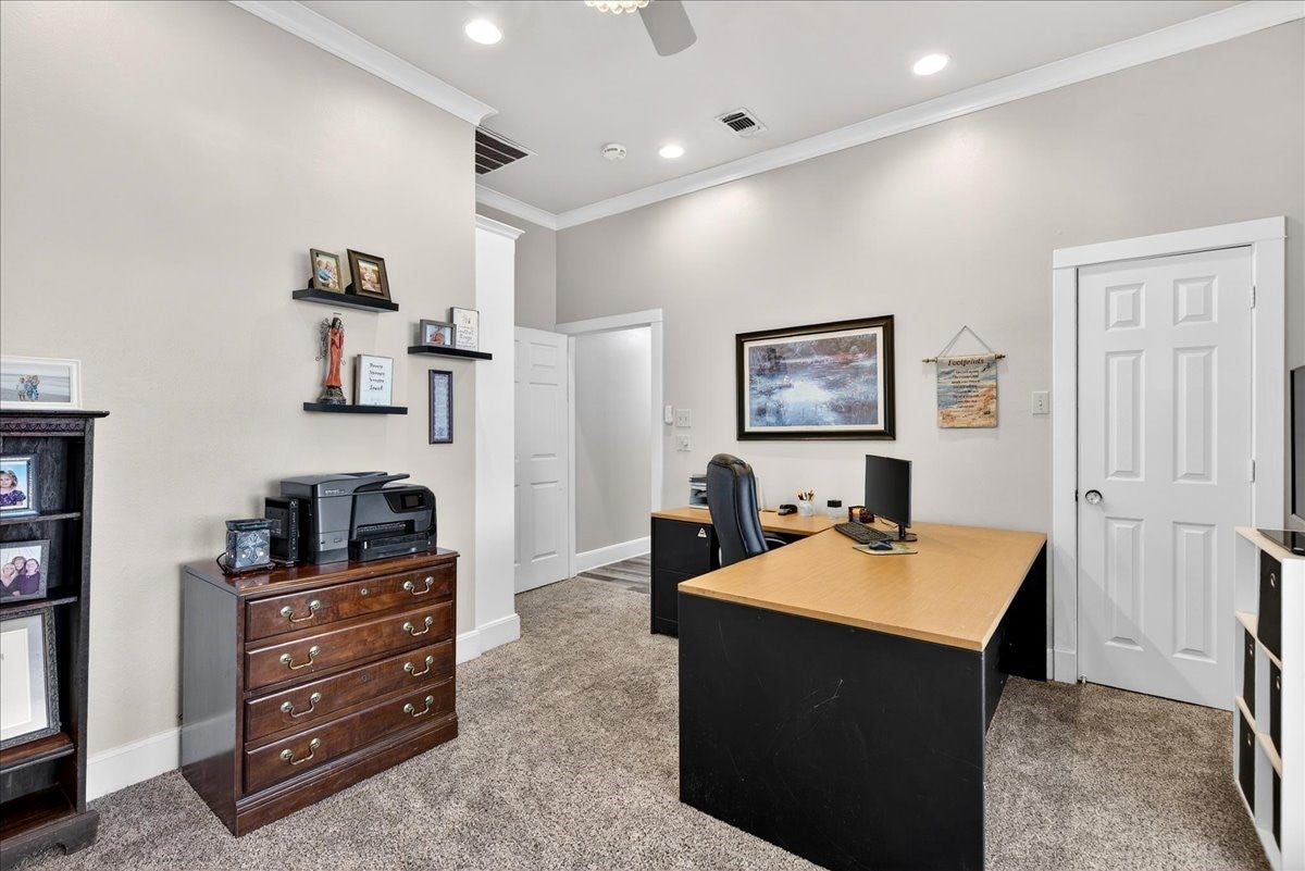 Scurry, Texas, 75158, United States, 4 Bedrooms Bedrooms, ,3 BathroomsBathrooms,Residential,Active,2007195