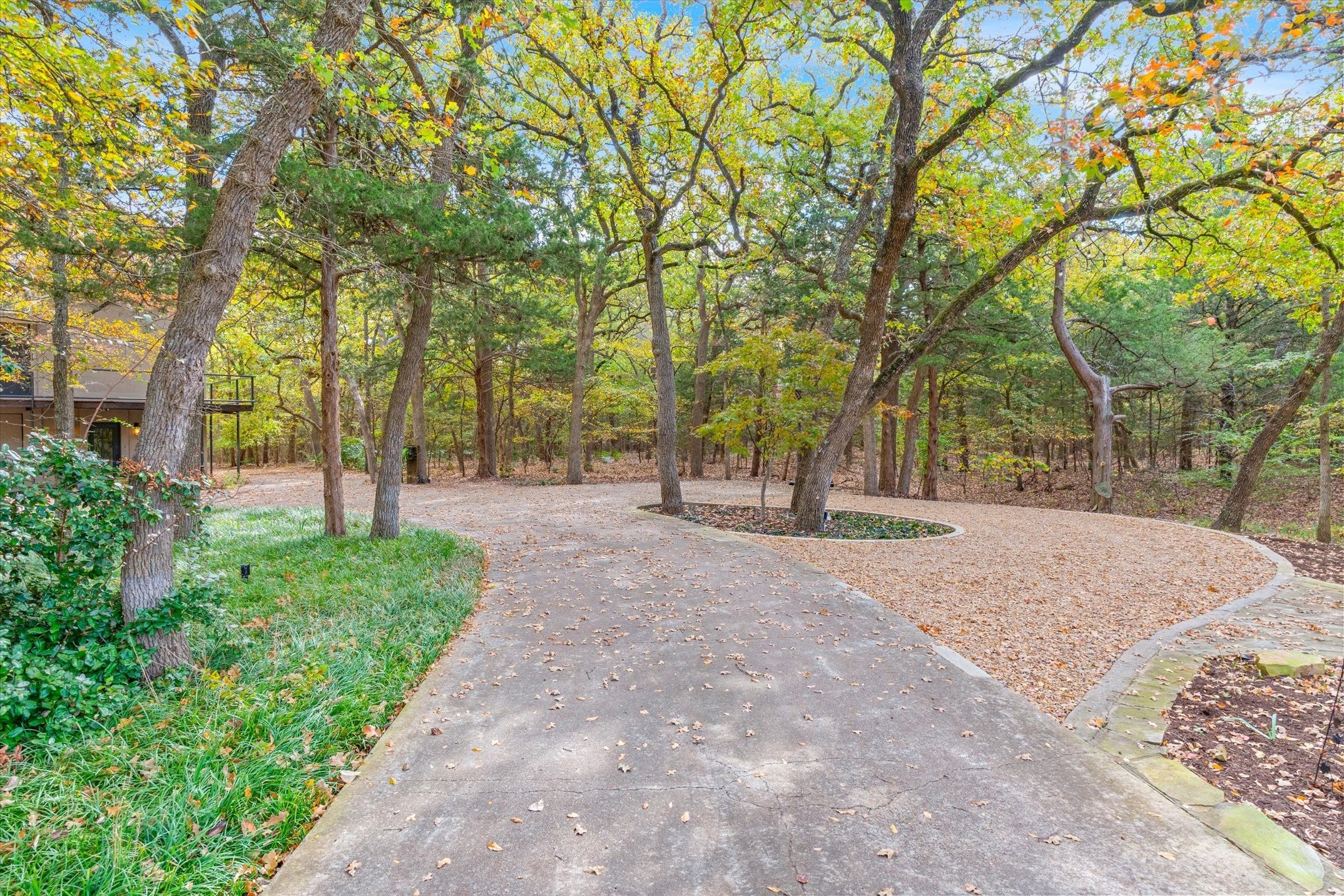 Terrell, Texas, 75160, United States, 3 Bedrooms Bedrooms, ,3 BathroomsBathrooms,Residential,Active,1995244