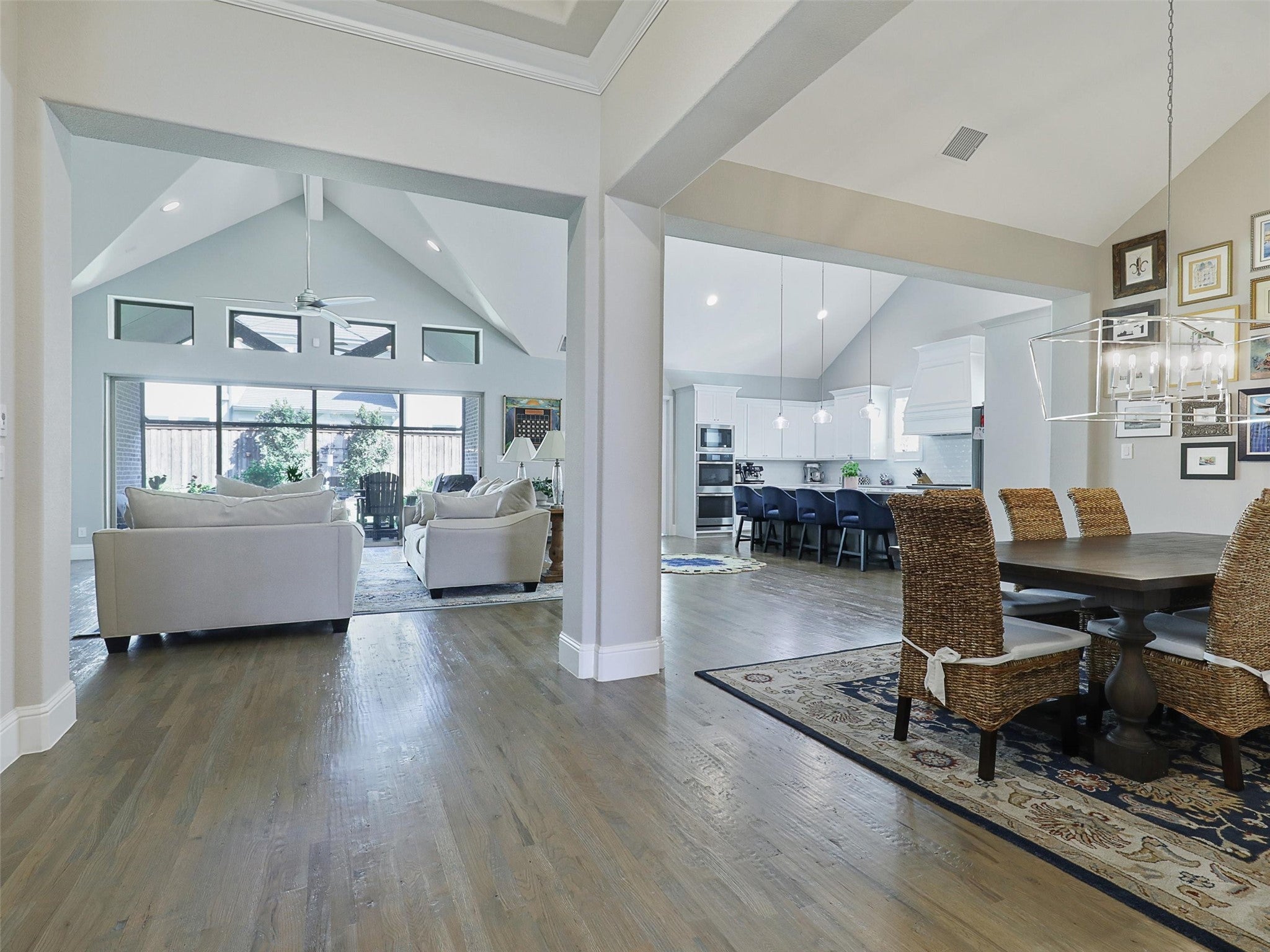 Prosper, Texas, 75078, United States, 4 Bedrooms Bedrooms, ,5 BathroomsBathrooms,Residential,Active,1953403