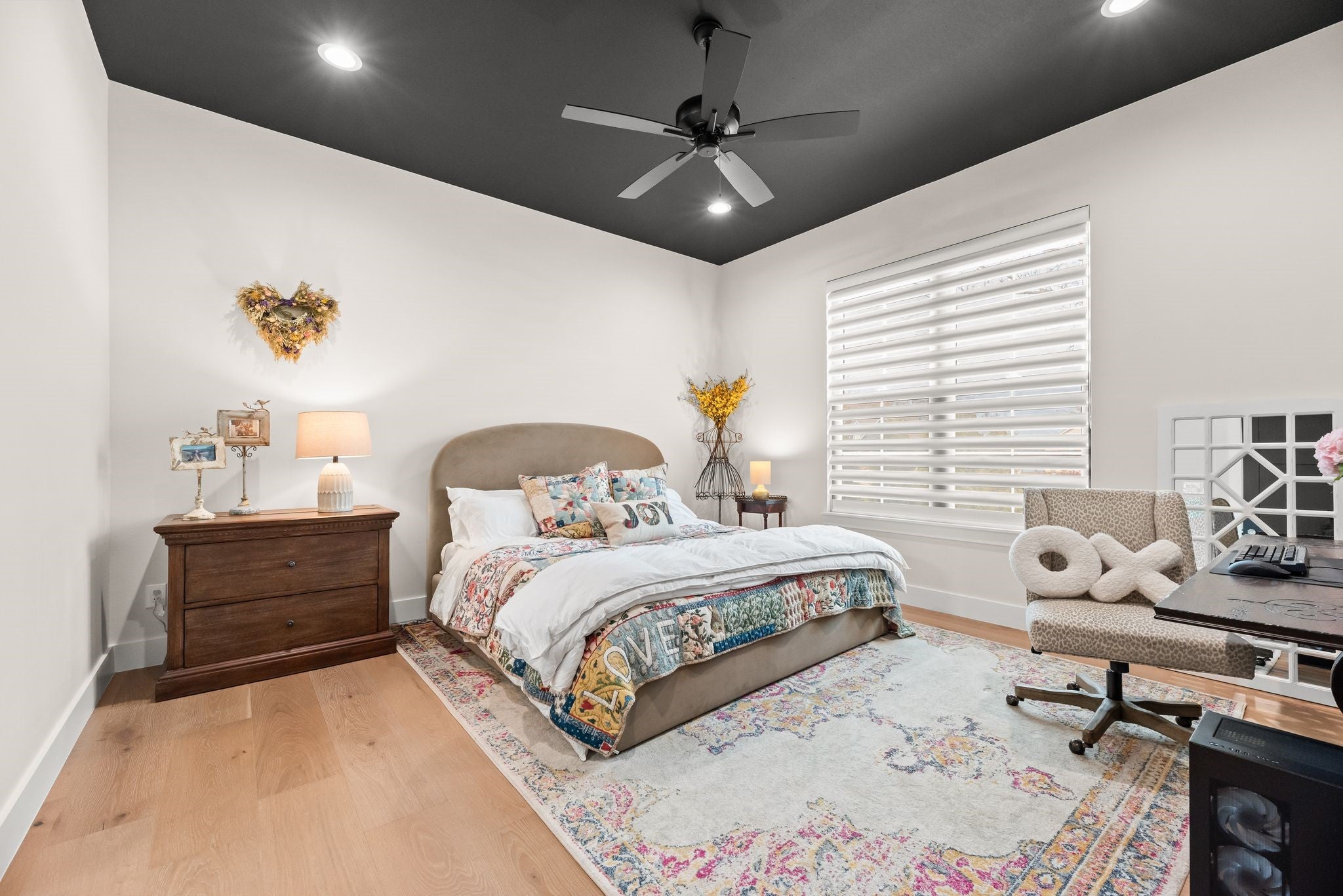 Corsicana, Texas, 75109, United States, 4 Bedrooms Bedrooms, ,5 BathroomsBathrooms,Residential,Active,2009808