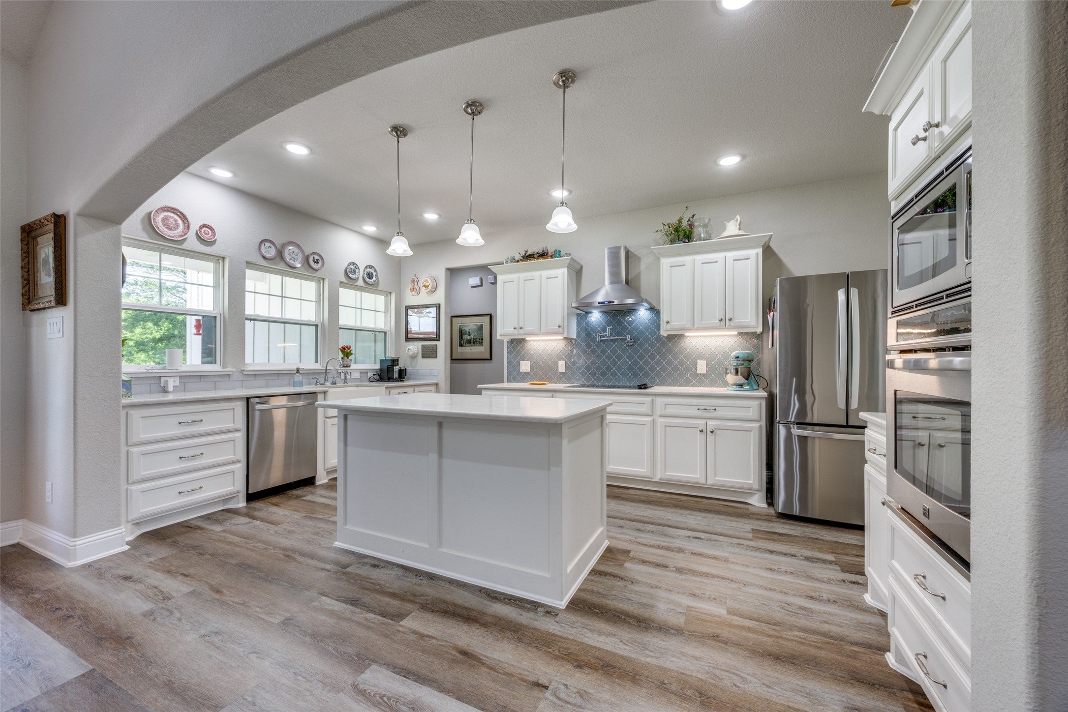 Bells, Texas, 75414, United States, ,3 BathroomsBathrooms,Residential,Active,1808226