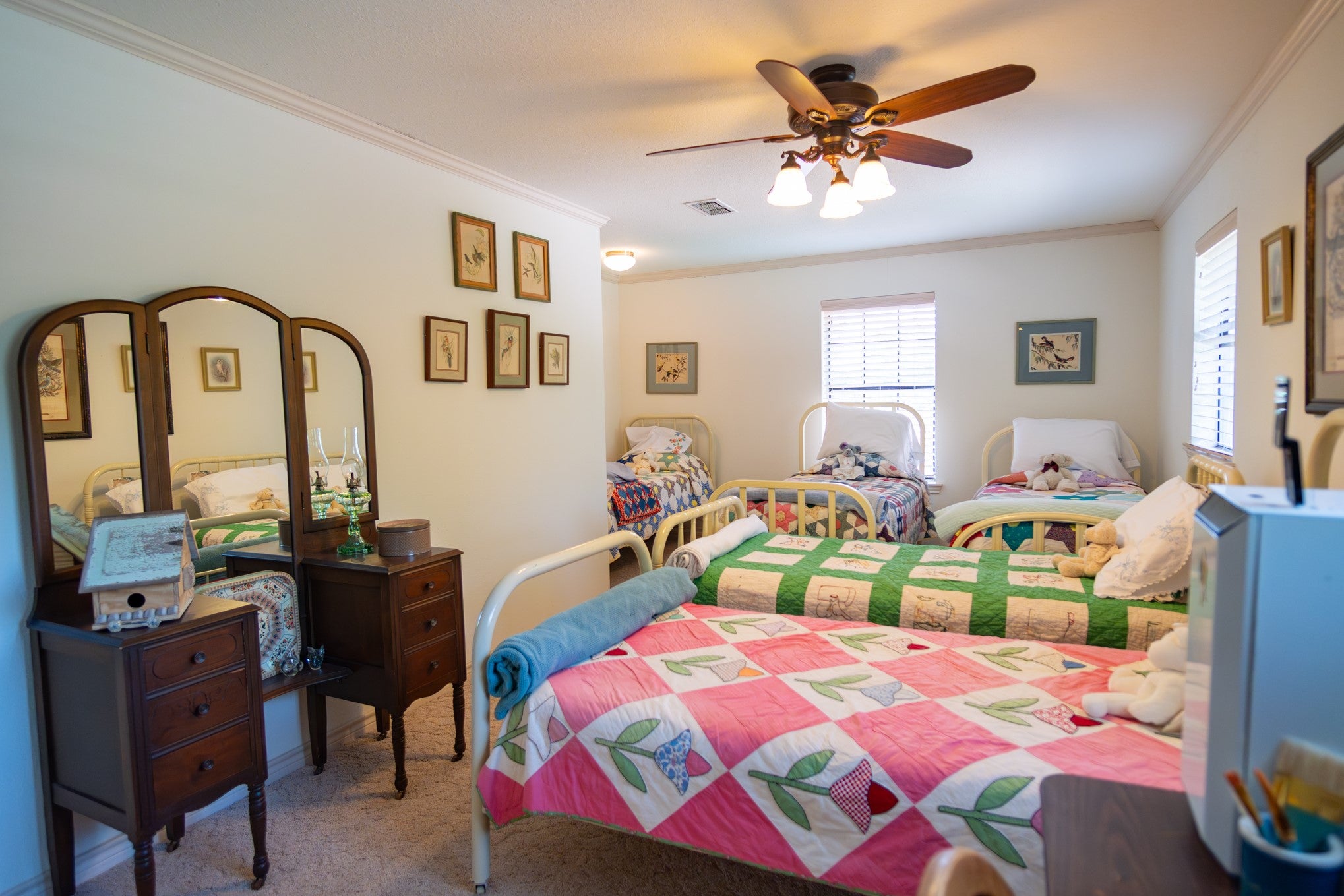 Bonham, Texas, 75418, United States, 4 Bedrooms Bedrooms, ,5 BathroomsBathrooms,Residential,Active,1988725