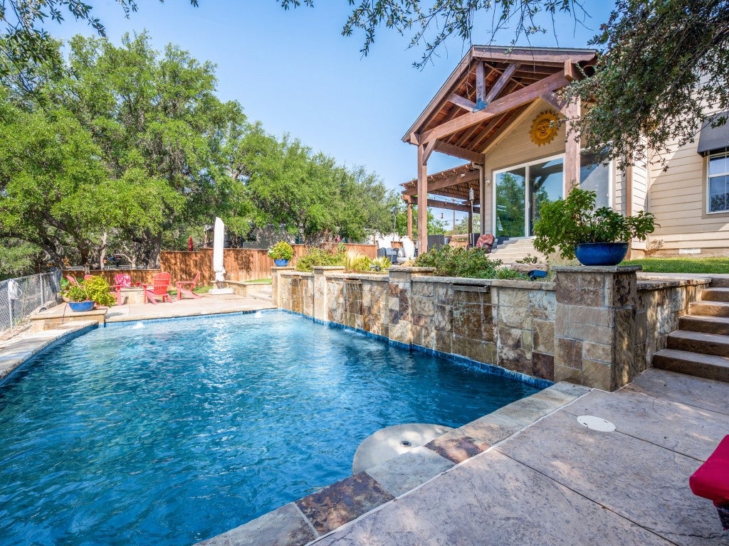 Graham, Texas, 76450, United States, 4 Bedrooms Bedrooms, ,2 BathroomsBathrooms,Residential,Active,2008324