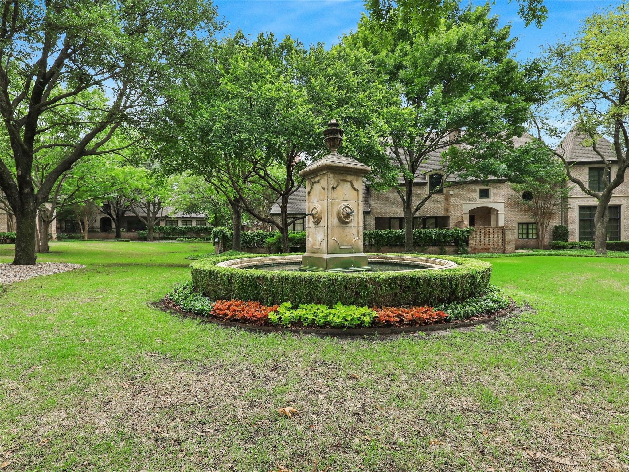 Plano, Texas, 75093, United States, 3 Bedrooms Bedrooms, ,4 BathroomsBathrooms,Residential,Active,1790855