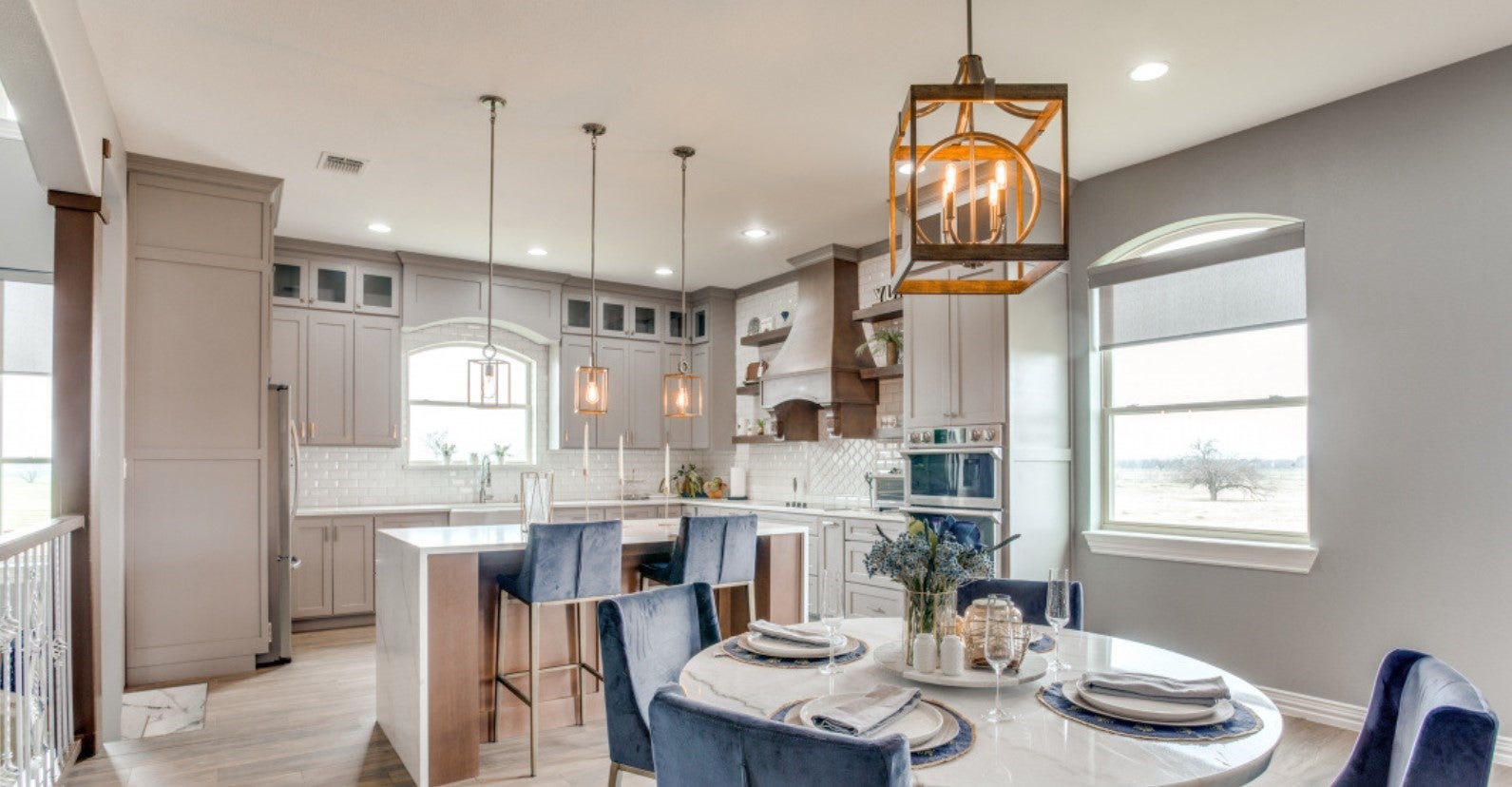 Cleburne, Texas, 76031, United States, ,5 BathroomsBathrooms,Residential,Active,1820498